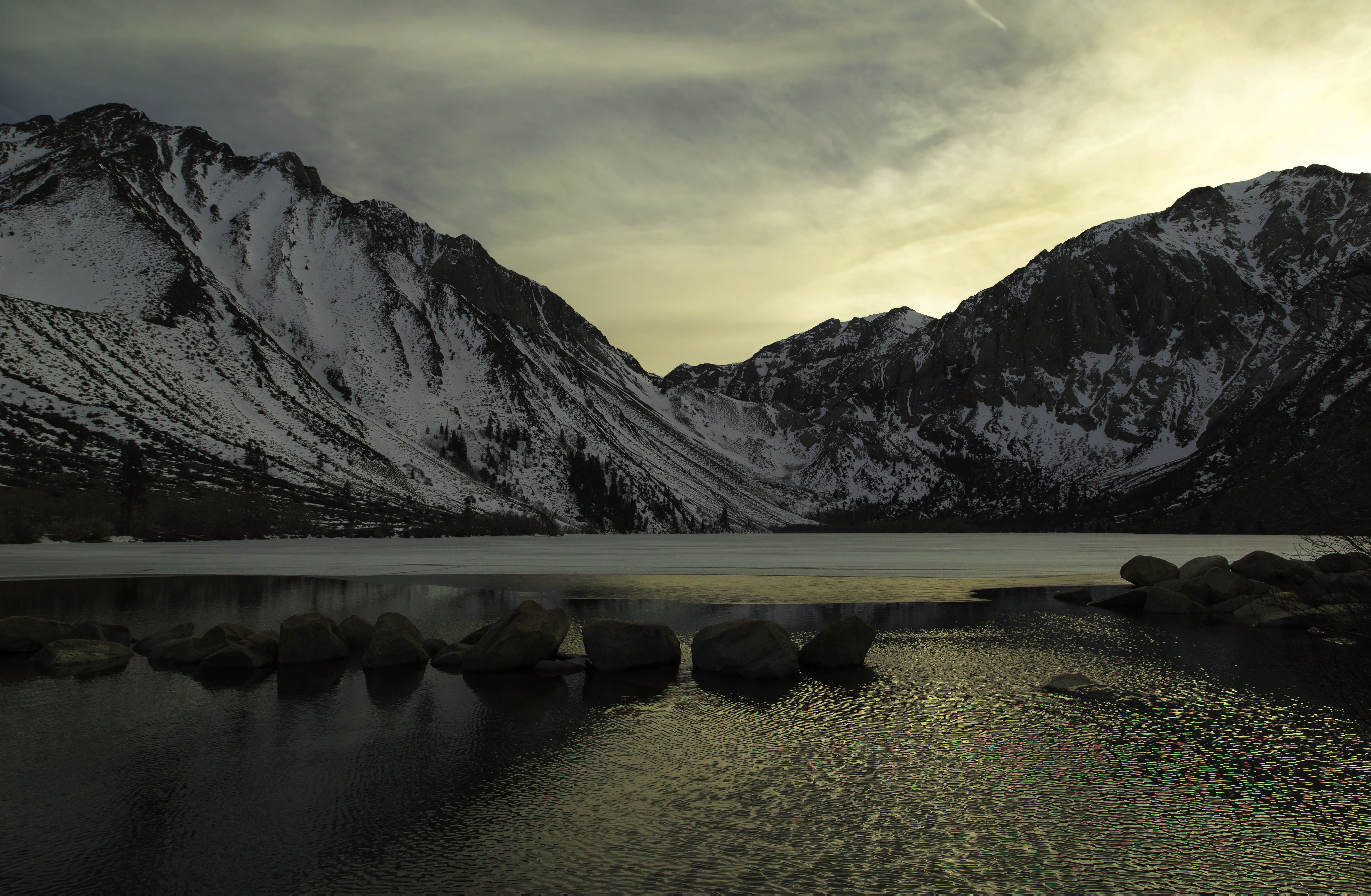 snow  lake, 5K, water, winter, outdoors, Sunset, Sierra Nevadas, nature, landscape, scenery, body of water, scenics, river, mountain, wilderness, Lake  mountains, HD Wallpaper