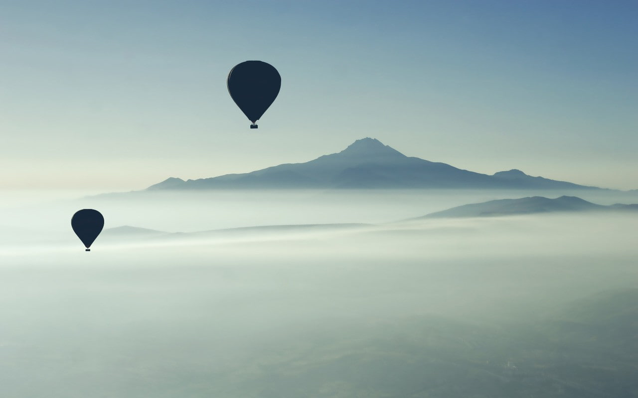 720P, sky, hot air balloons, balloon, mist, mountains, HD Wallpaper