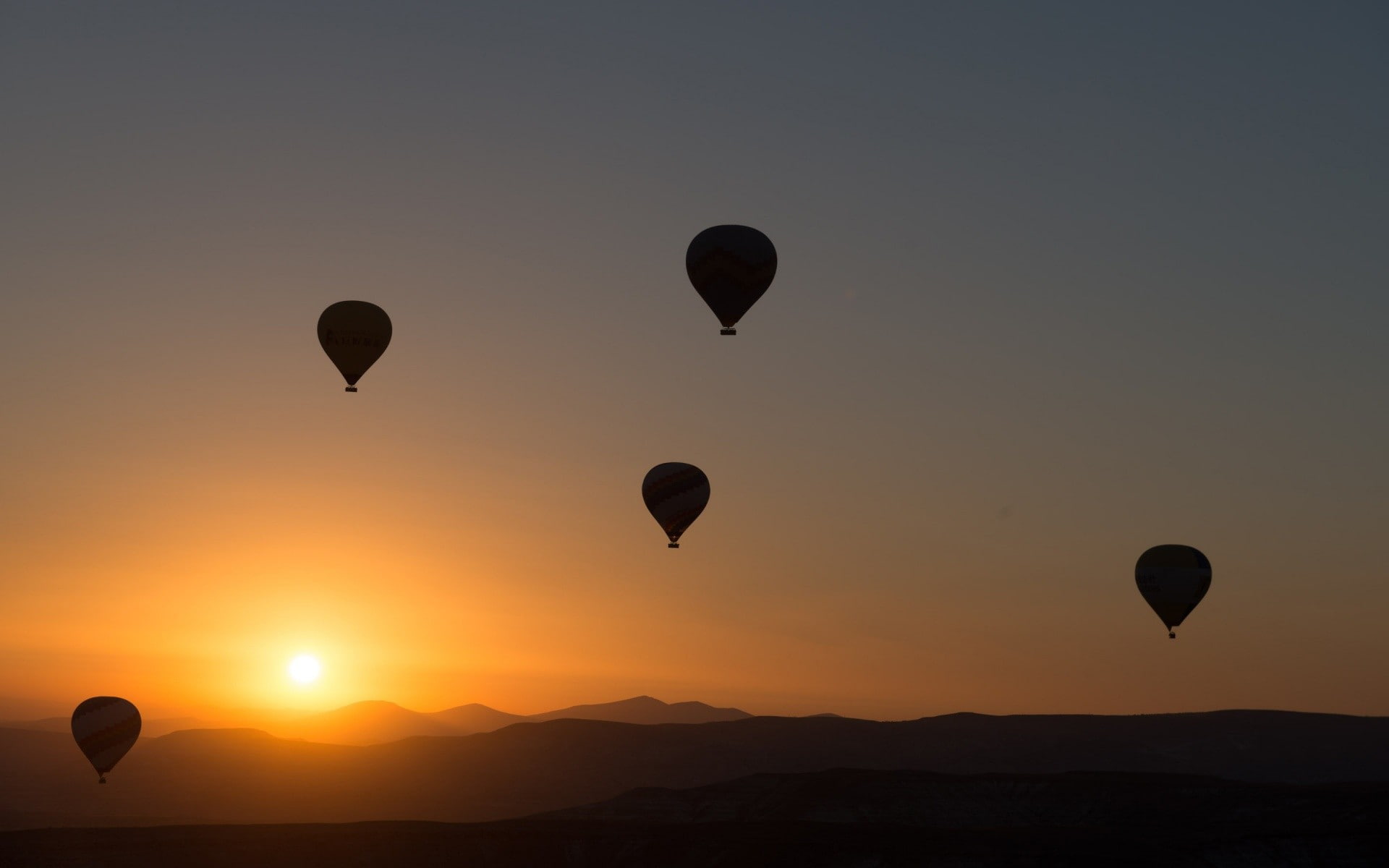 beauty in nature, mountains, balloon, mountain, transportation, freedom, hot air balloons, adventure, silhouette, outdoors, air vehicle, mode of transportation, HD Wallpaper