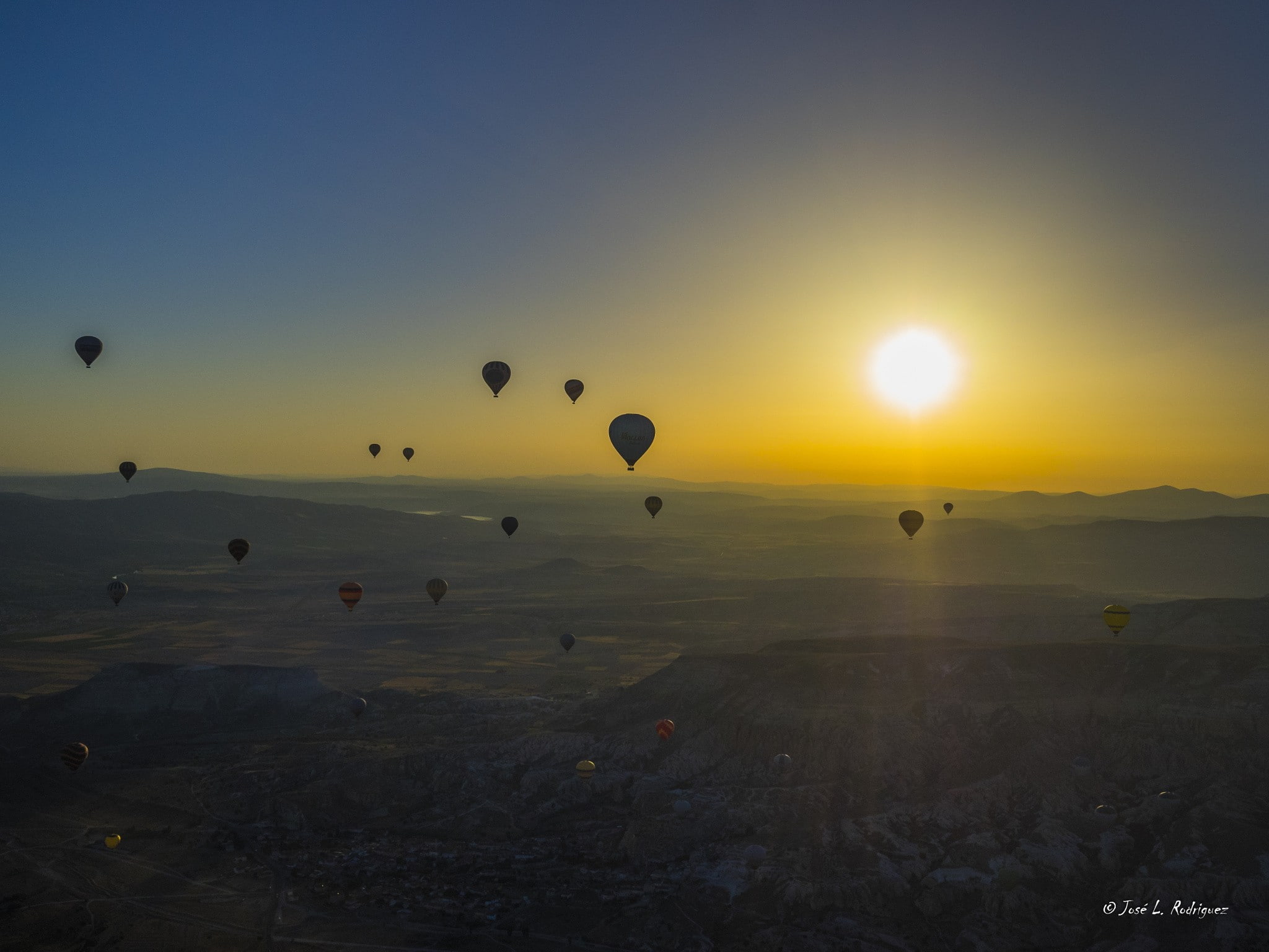 landscape, sky, non-urban scene, tranquility, environment, 1080P, tranquil scene, flying, outdoors, mid-air, beauty in nature, hot air balloon, scenics - nature, HD Wallpaper