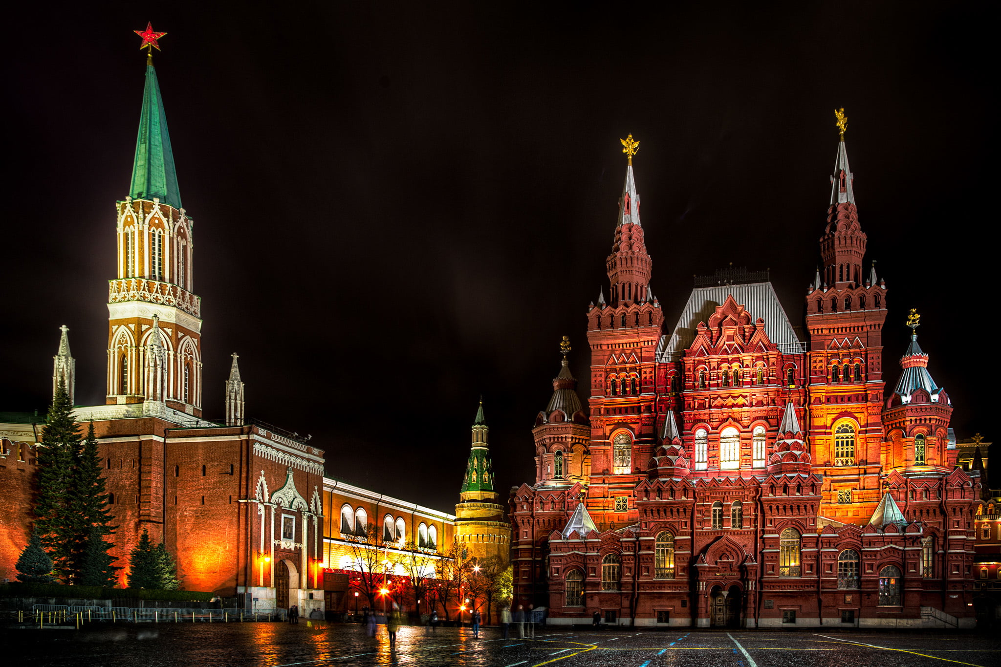 place of worship, illuminated, castle, famous Place, nature, travel Destinations, night, built Structure, church, gothic Style, religion, spire, tower, HD Wallpaper