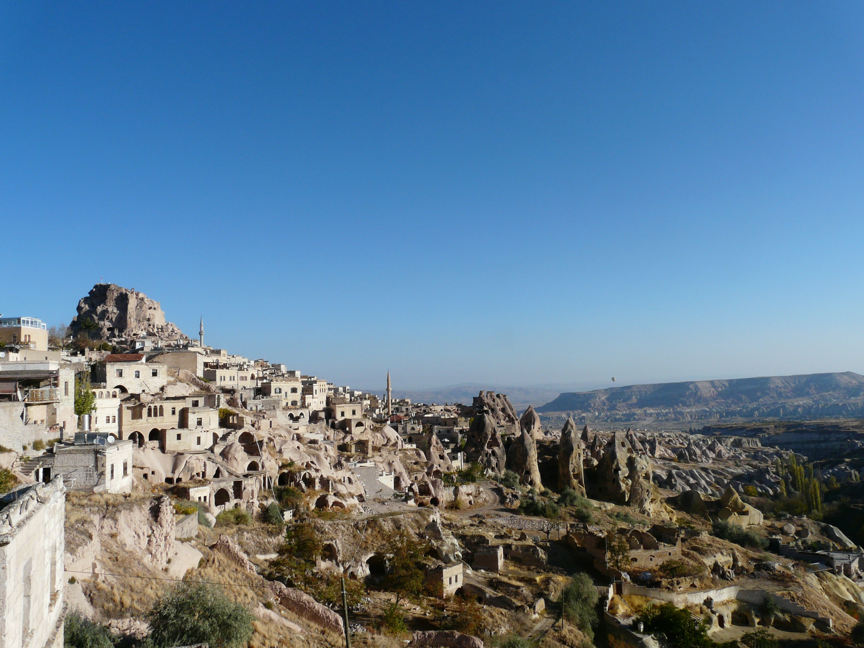 hill, copy space, nevşehir, photography, tuff stone dwellings, world heritage, blue, tufa, outlook, castle rock, unescok world heritage, 2K, unesco, sunlight, HD Wallpaper