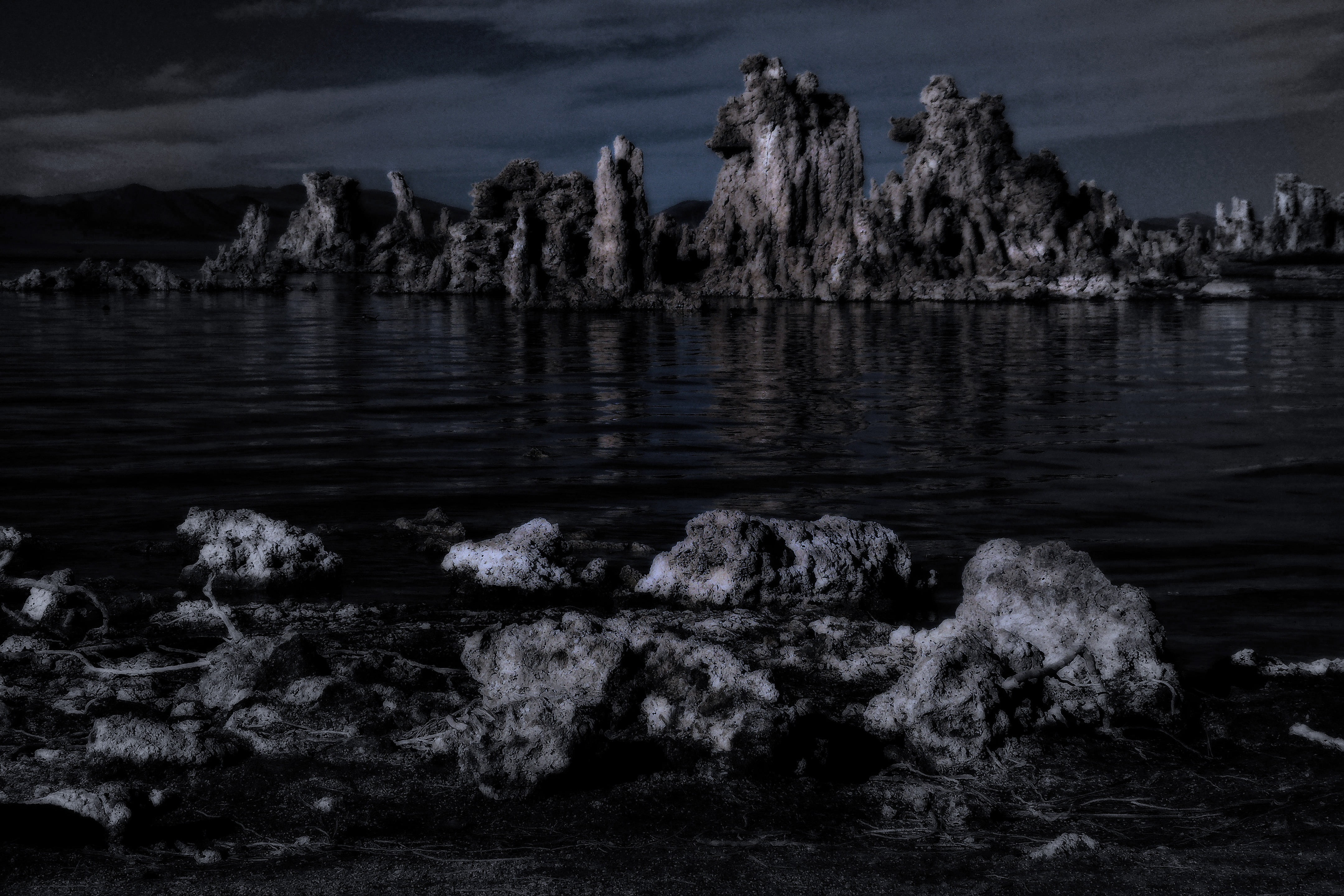mono lake, rock, solid, rock formation, beauty in nature, outdoors, rock - object, usa, water, landscape, day, no people, moon light, tranquility, tuff, HD Wallpaper