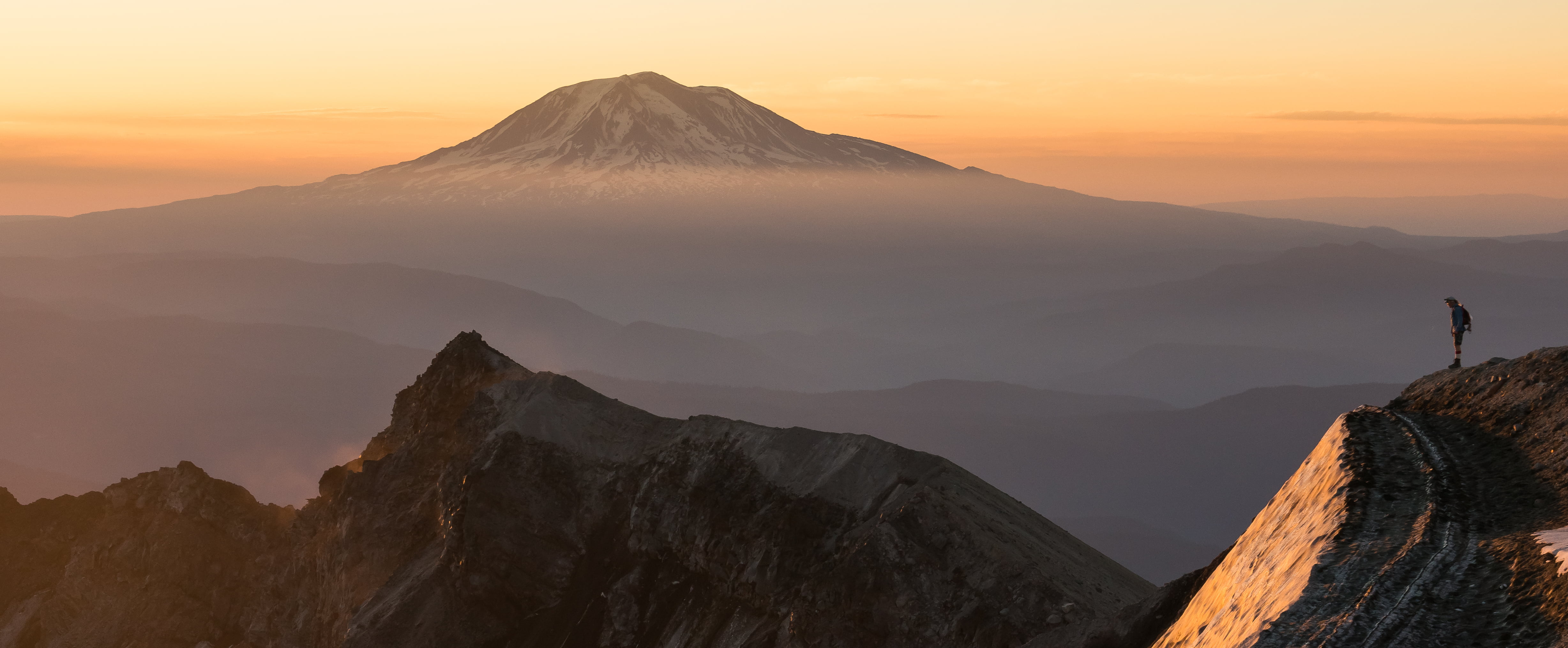 brown, mountains, volcano, peak  mountain, volcano  crater, person, landscape, crater  rim, scenics, mountain Peak, photo, Mind the gap, 4K, outdoors, HD Wallpaper