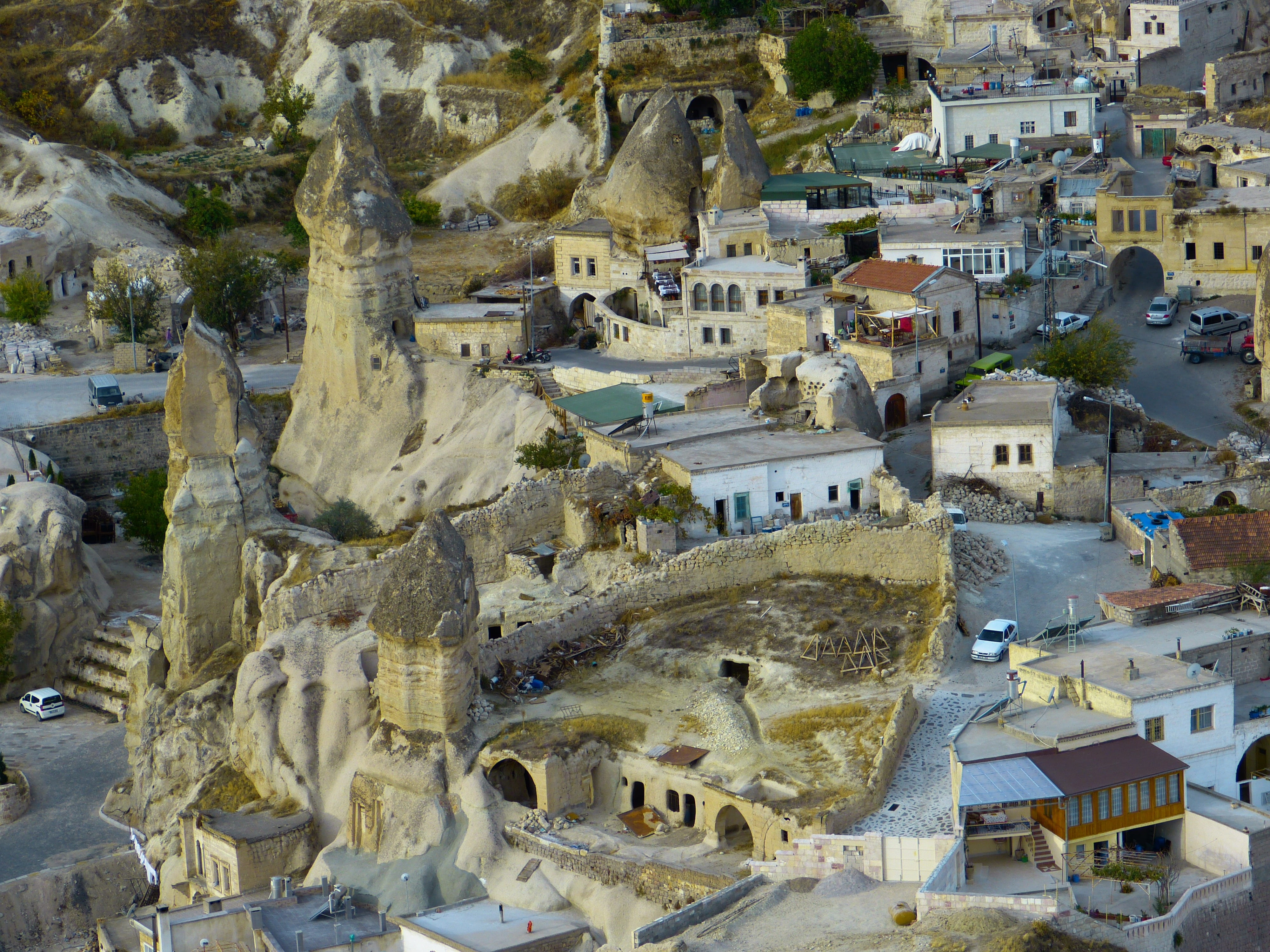 travel destinations, history, travel, turkey, göreme, architecture, nature, built structure, house, rock apartments, townscape, building, town, rock, the past, HD Wallpaper