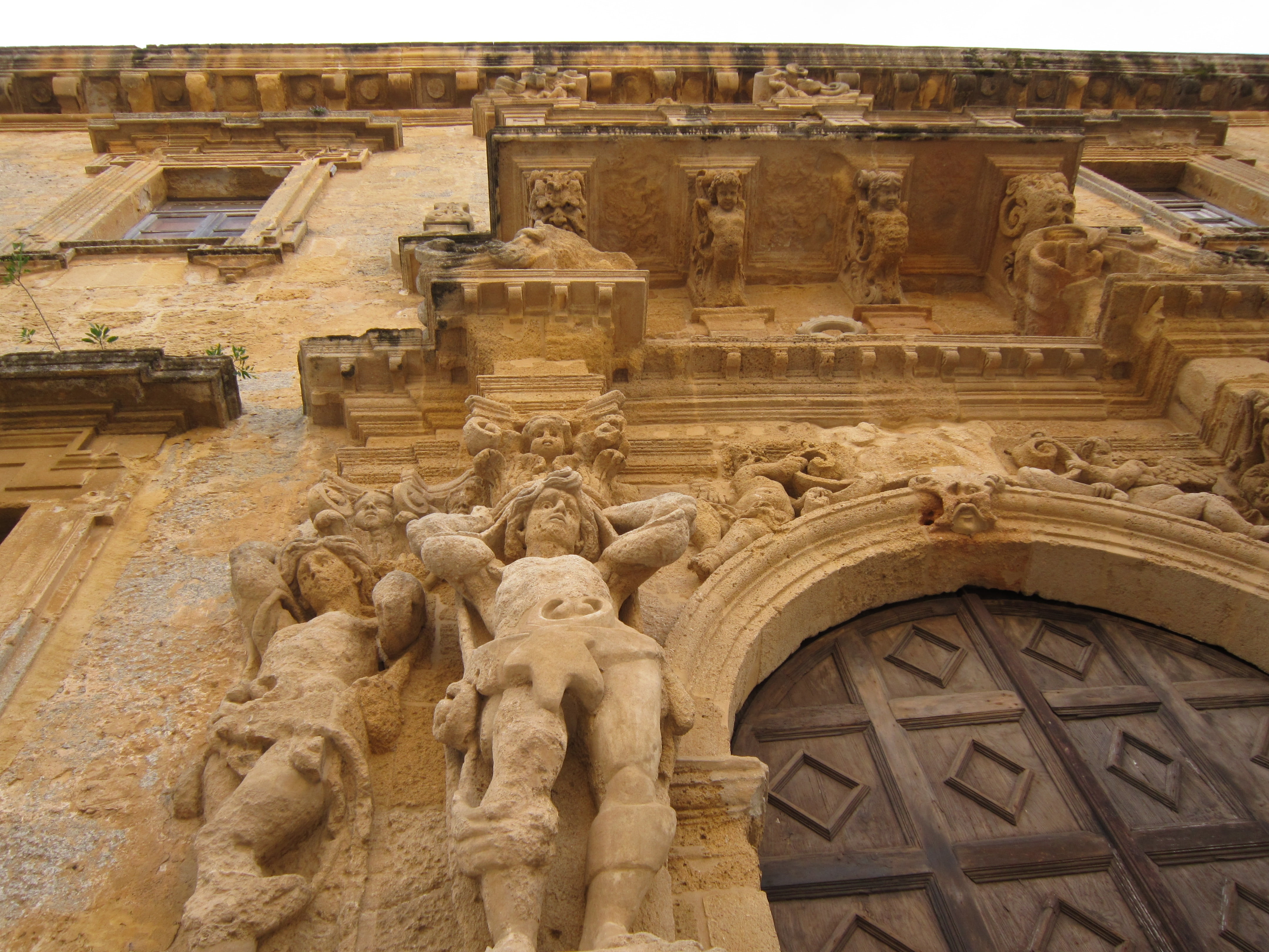 craft, human representation, old ruin, historically, low angle view, fresco, mediterranean, carving, statue, church, outdoors, representation, travel destinations, HD Wallpaper