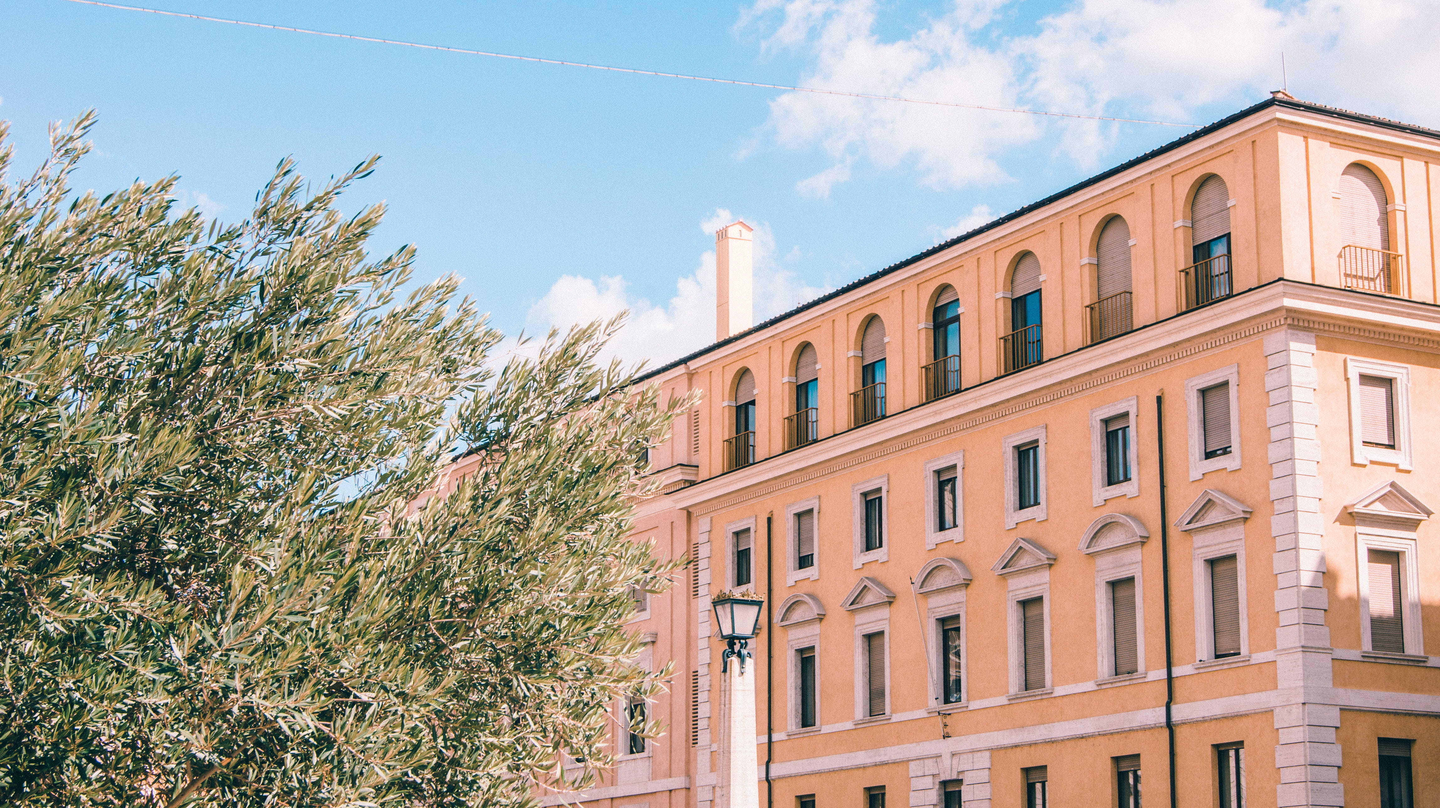 the past, history, city, nature, olivier, day, italie, pastel, building, row house, sunlight, pastel colours, roma, cloud - sky, outdoors, 4K, couleurs pastels, HD Wallpaper