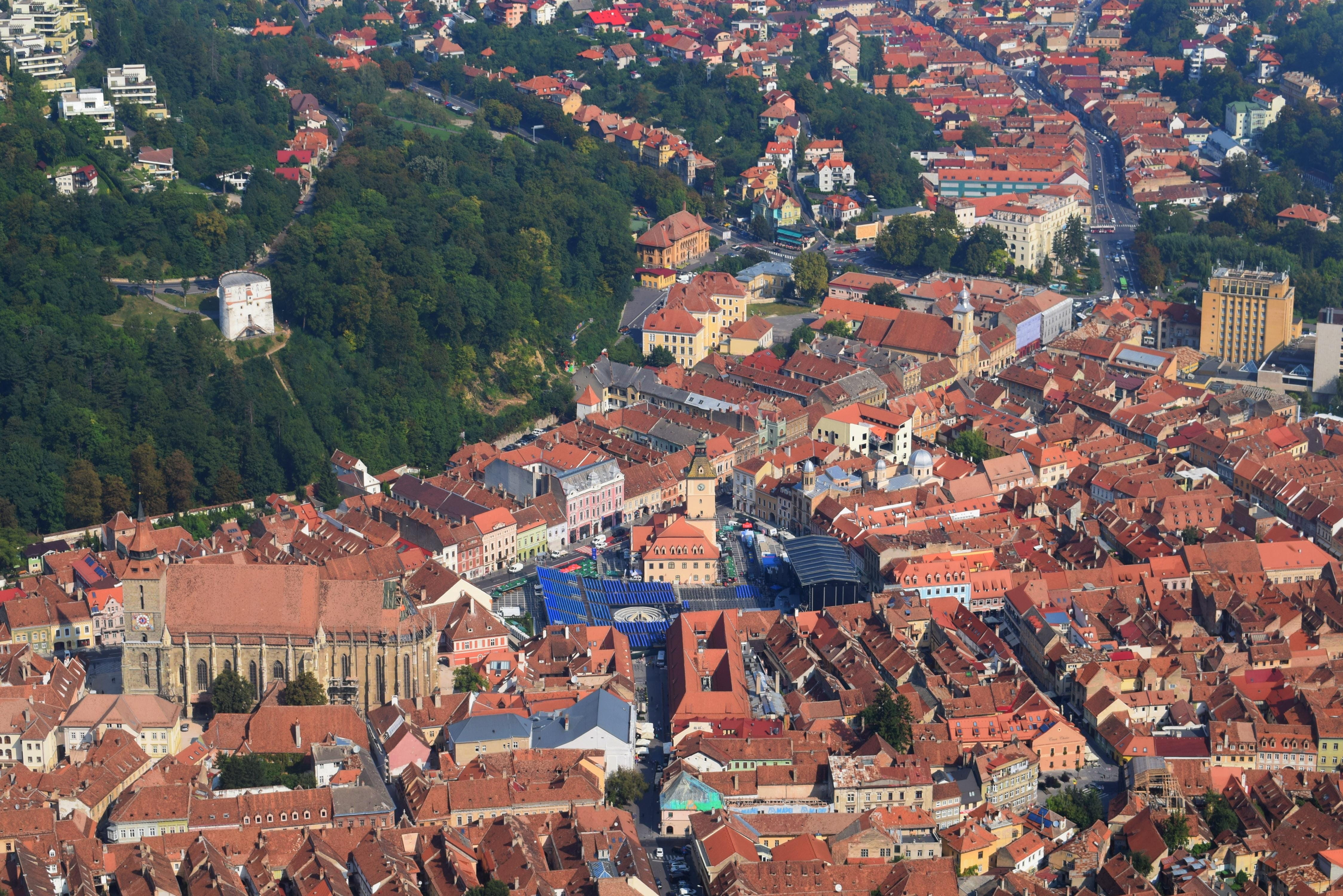roof, culture, town, europe, crowd, day, panorama, mountain, nature, historically, transylvania, architecture, outdoors, history, city, roof tile, crowded, HD Wallpaper