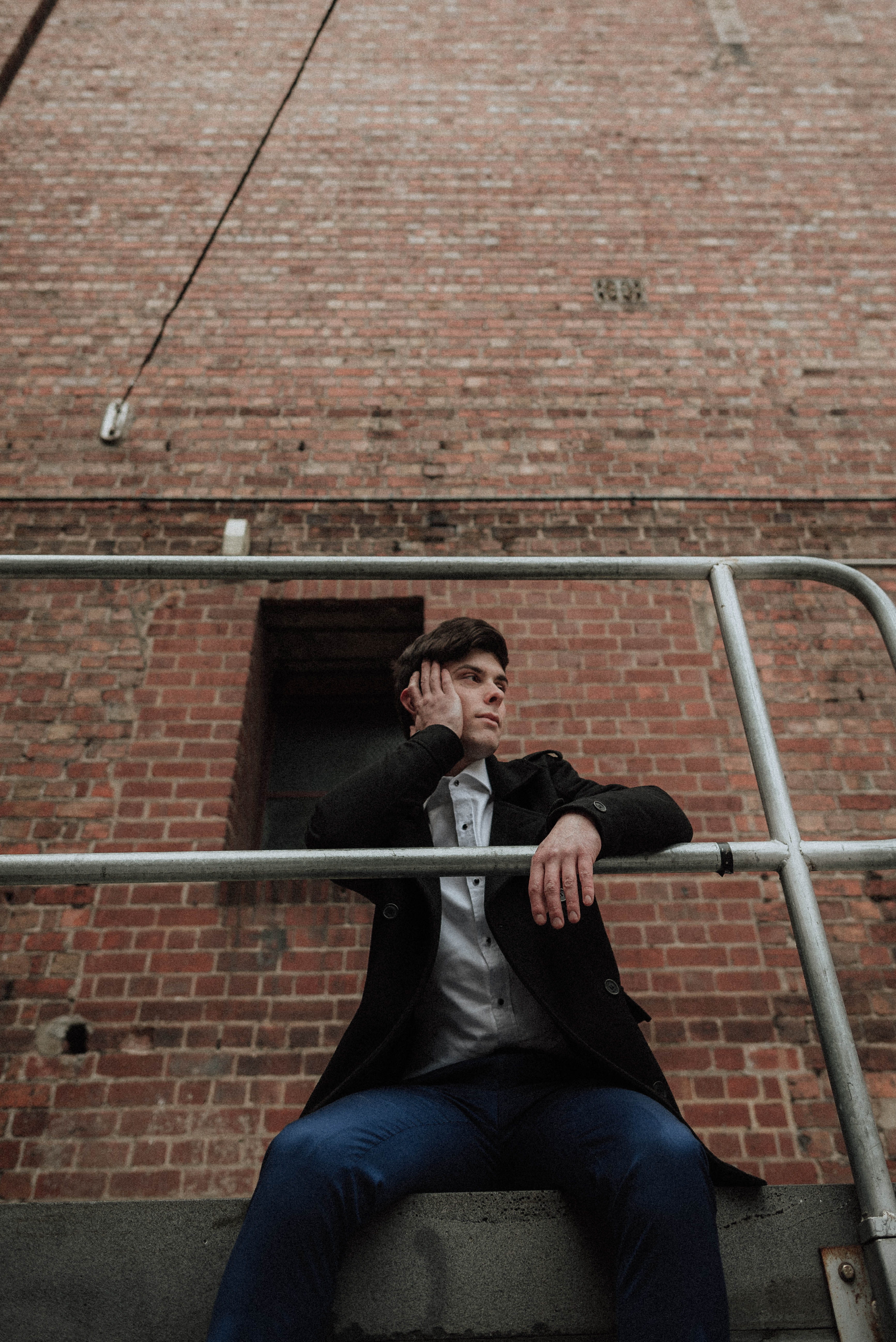 brick, brick wall, day, aesthetics, front view, vintage, fashion, retro, one person, human, looking out, three quarter length, male, stead fast, aesthetic, Phone HD Wallpaper