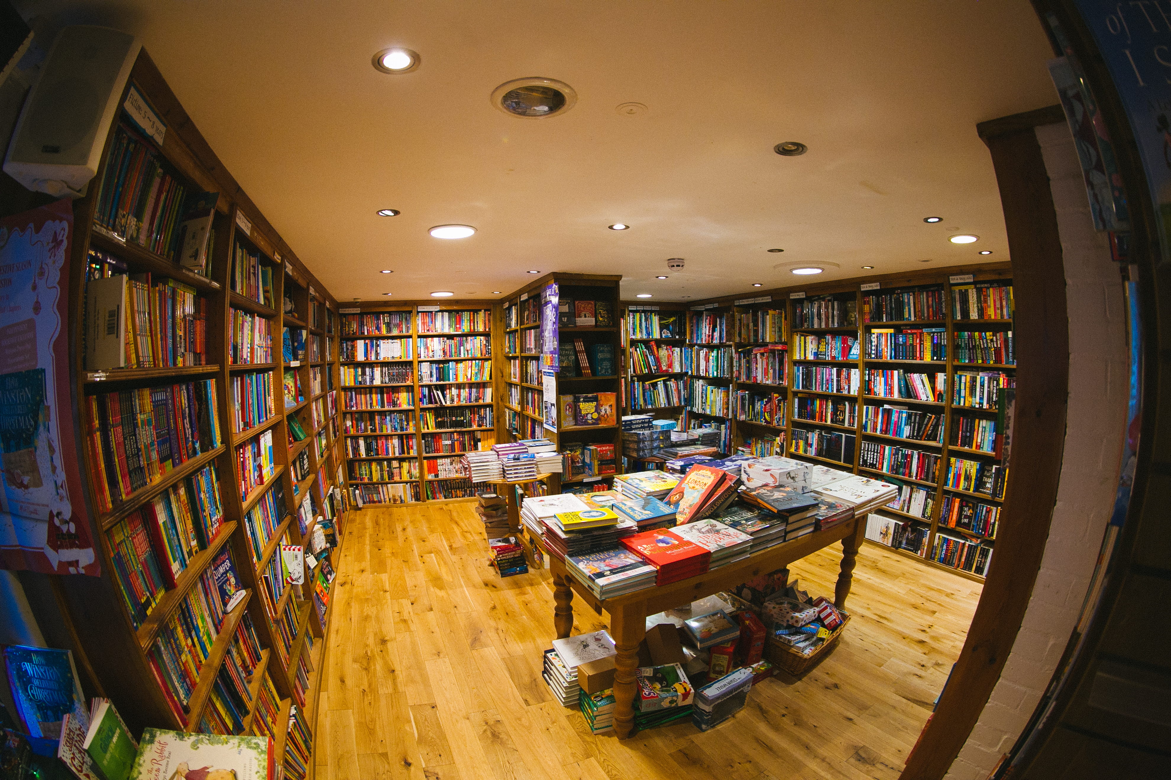 absence, sphere, domestic room, library, peephole, business, large group of objects, lighting, room, bookcase, couch, flooring, bed, abundance, bookstore, HD Wallpaper