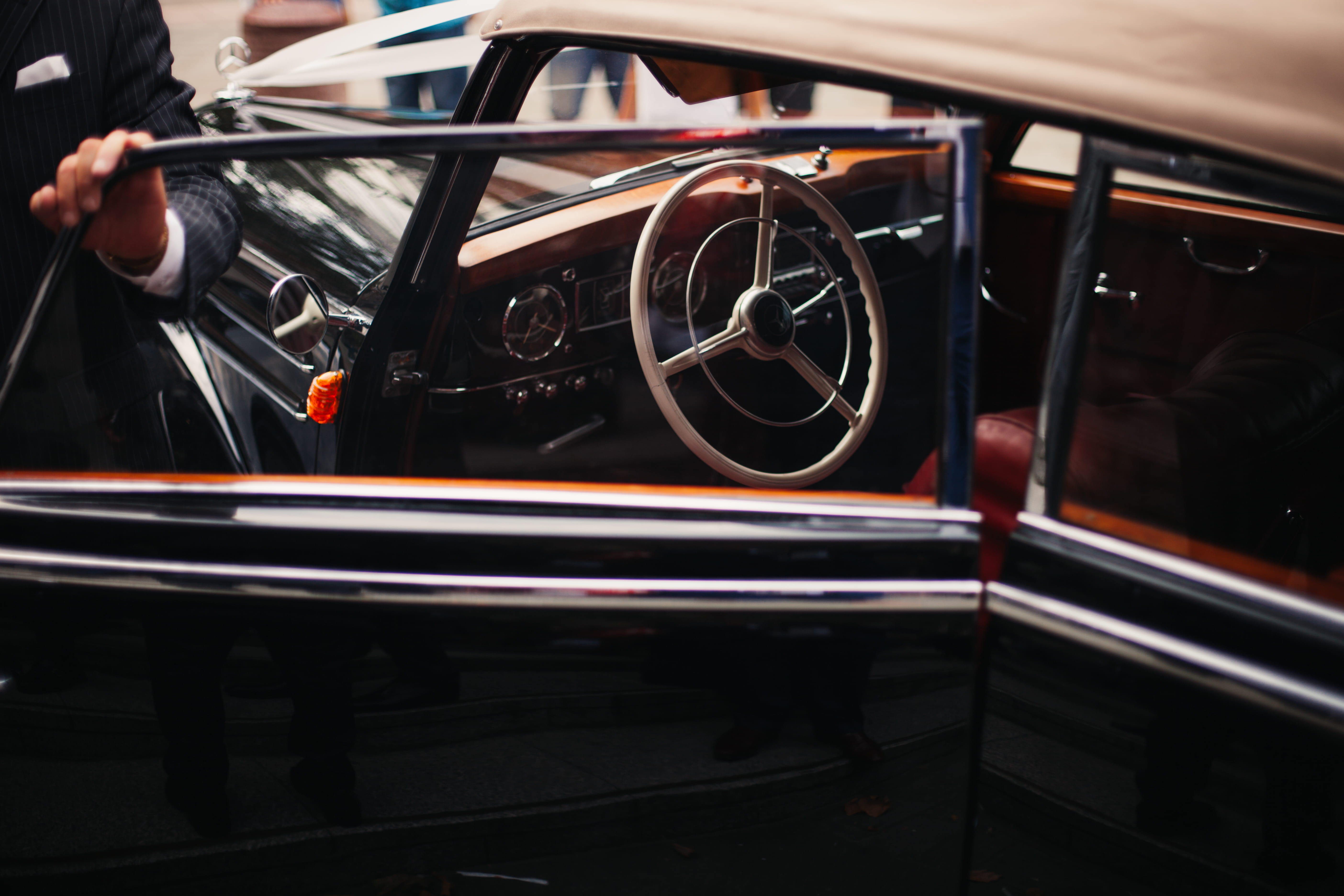 land Vehicle, suit, retro Styled, classic, person, human body part, man in black, vintage Car, car door, mode of Transport, old, car, human hand, vehicle, HD Wallpaper