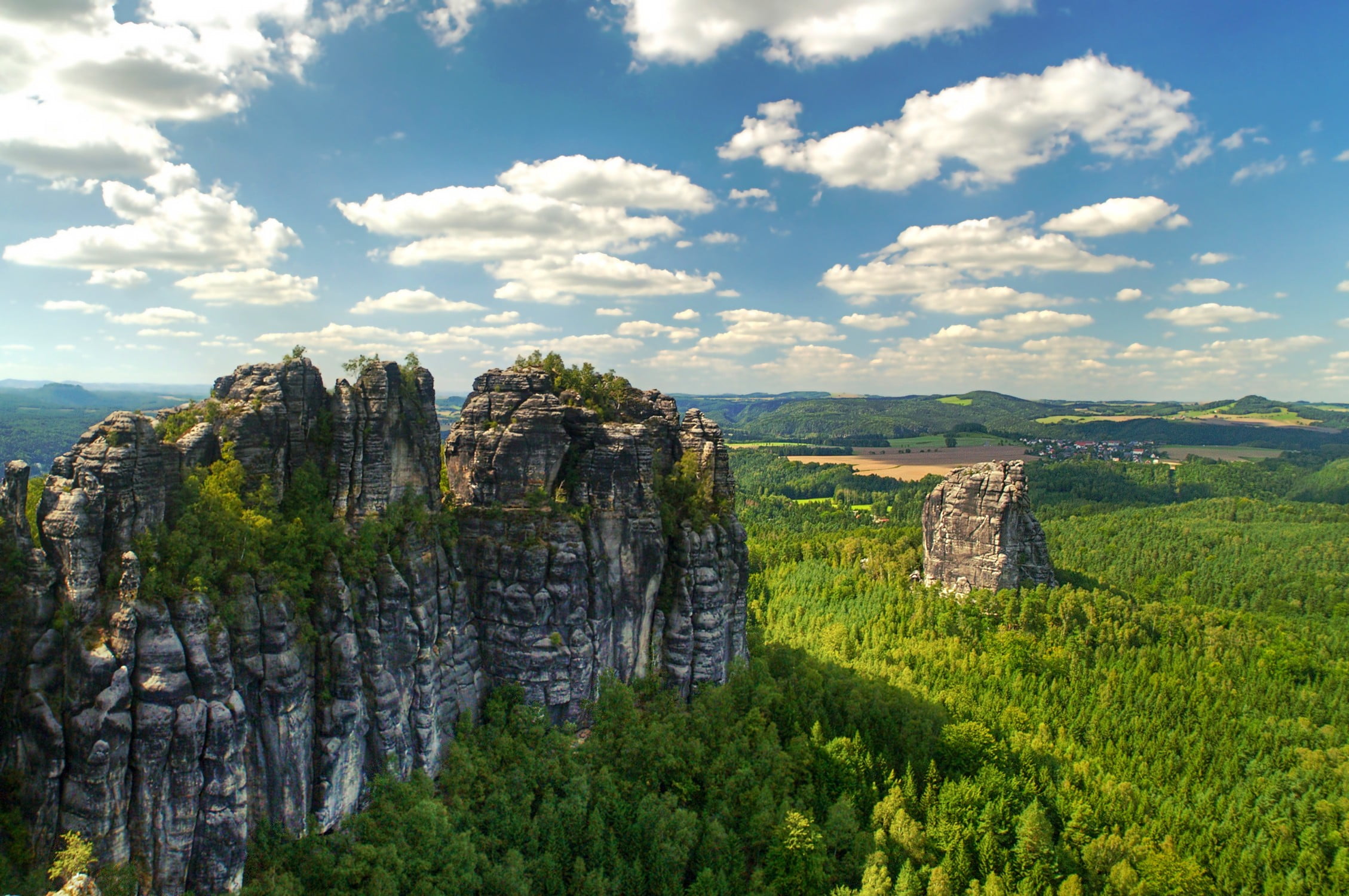 plant, villages, forest, environment, mountain, valley, scenics - nature, day, tree, idyllic, growth, land, rock, 1080P, clouds, nature, sky, outdoors, HD Wallpaper