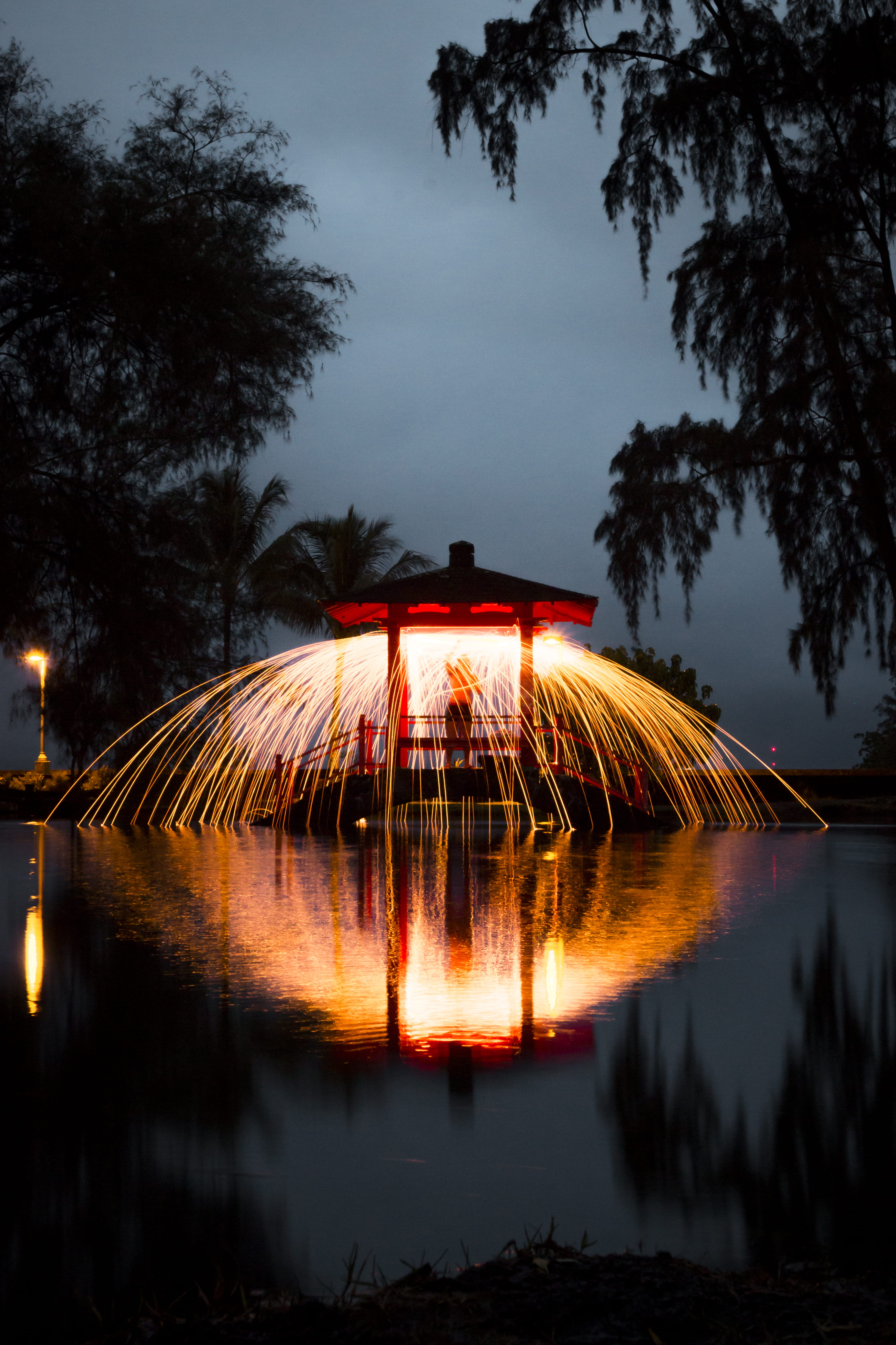 beach, steel, house, plant, architecture, time, nature, person, show, blurred motion, hawaii, built structure, hut, light paint, wool, steel wool, sky, Phone HD Wallpaper