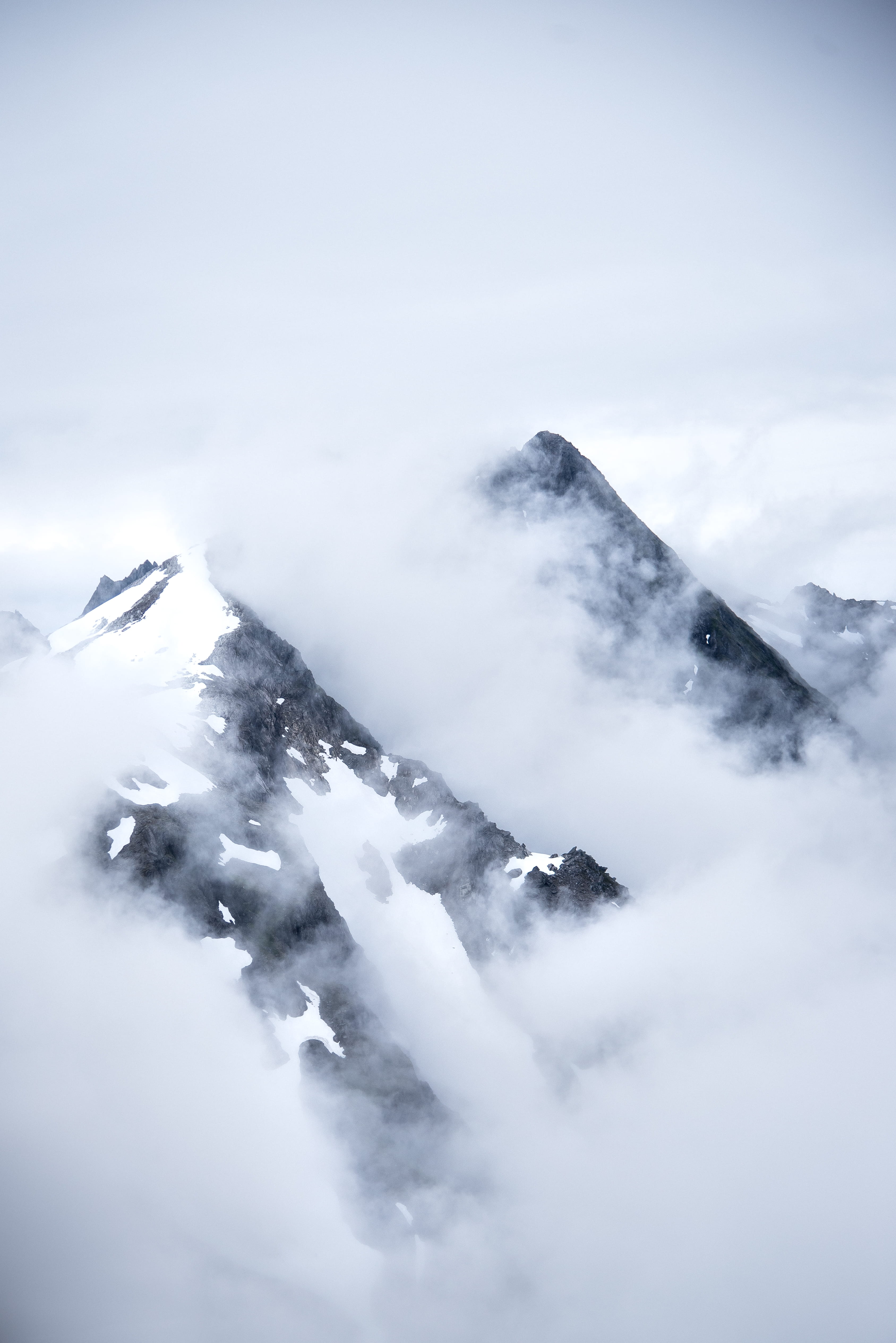 ridge, peak, high Up, cold - Temperature, scenics, cloudy, ice, season, winter, travel, european Alps, glacier, jackscorner, nebel, photograph, snow, photograhy, Phone HD Wallpaper