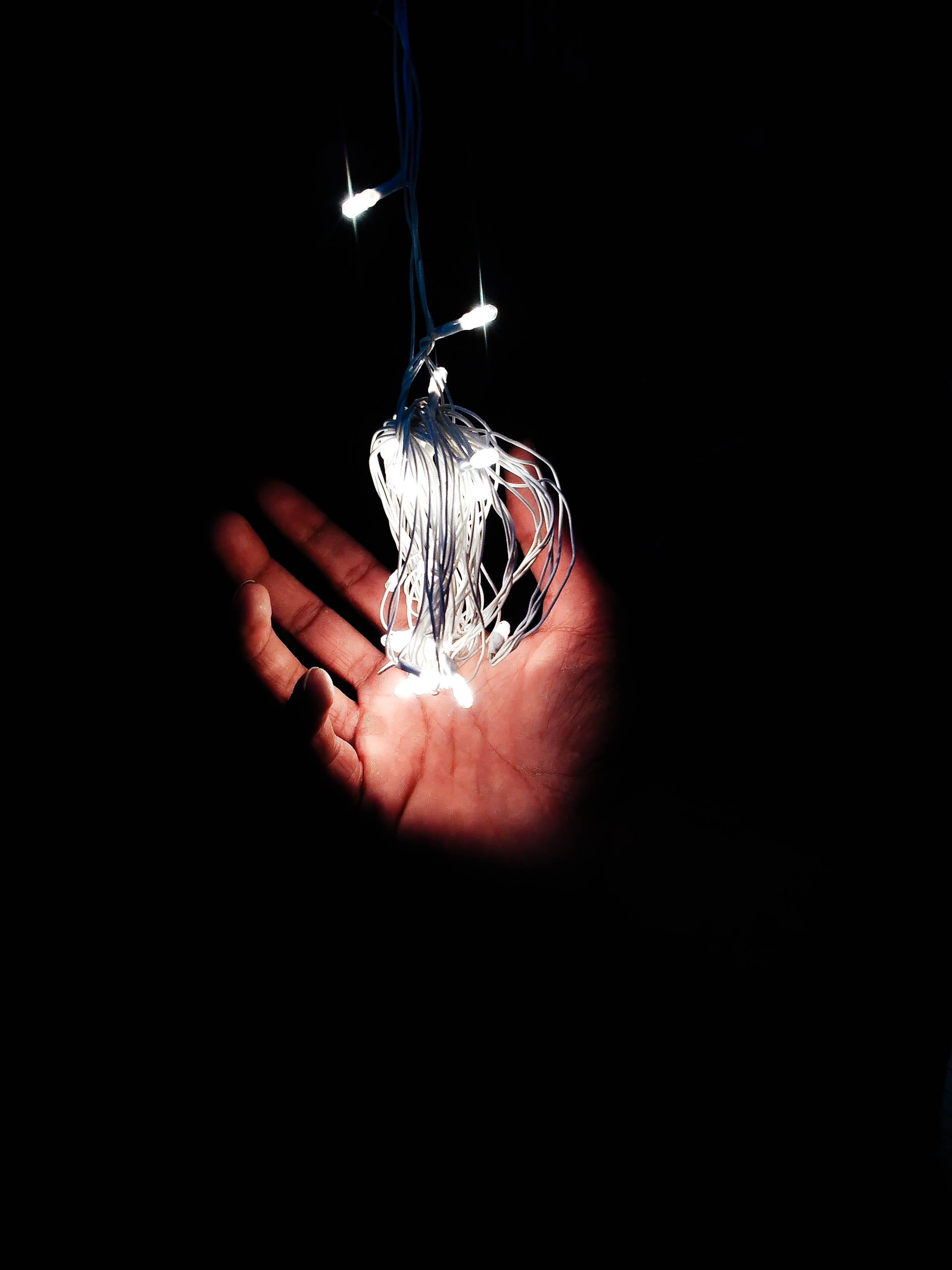 dark, human body part, single object, cool, studio shot, fingers, one person, lenovo a6000, human finger, indoors, body part, copy space, nature, idea, Phone HD Wallpaper