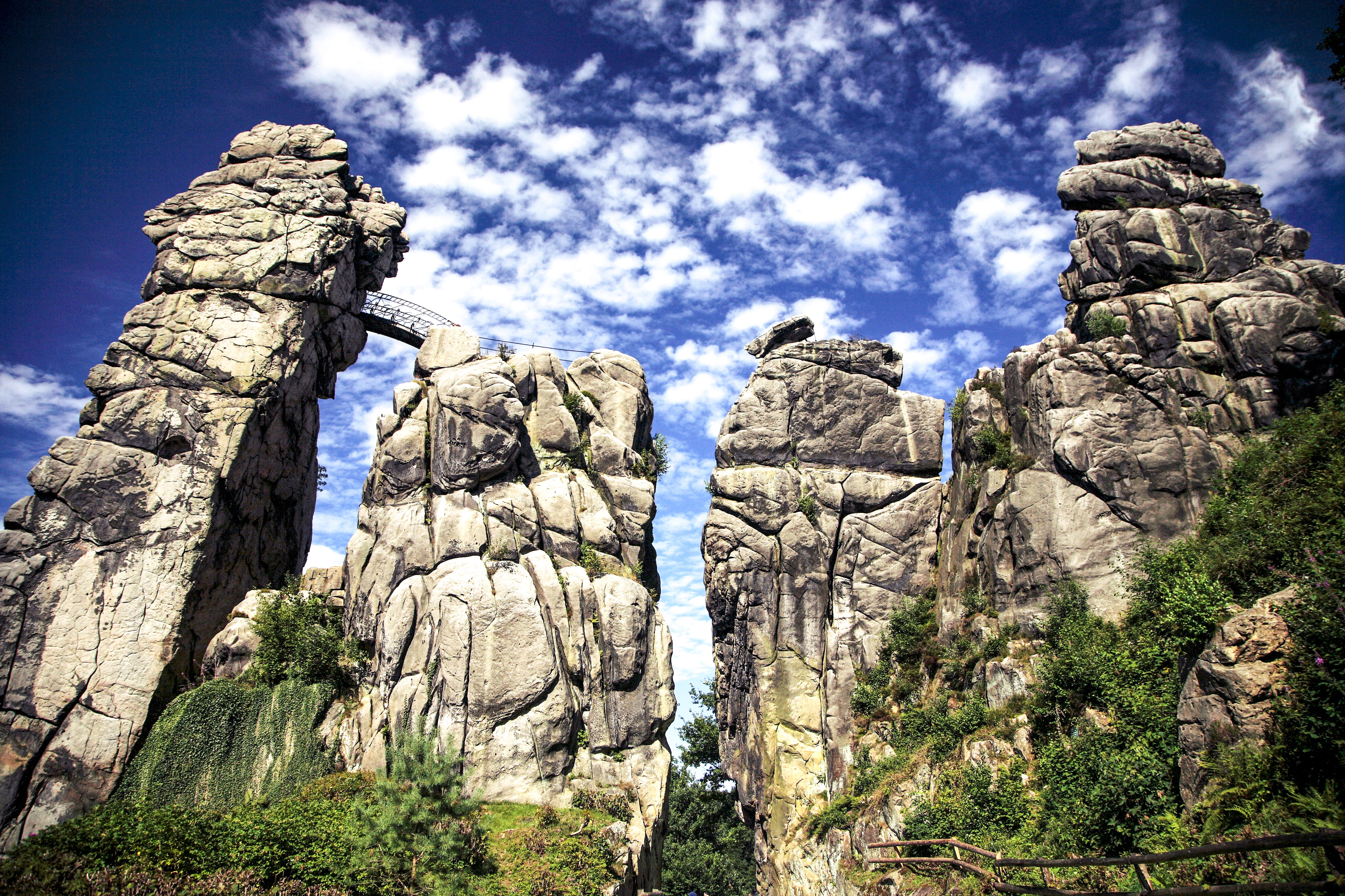 4K, low angle view, outdoor, travel destinations, beauty in nature, rock - object, monument, teutoburger wald, deutschland, solid, formation, tranquility, HD Wallpaper