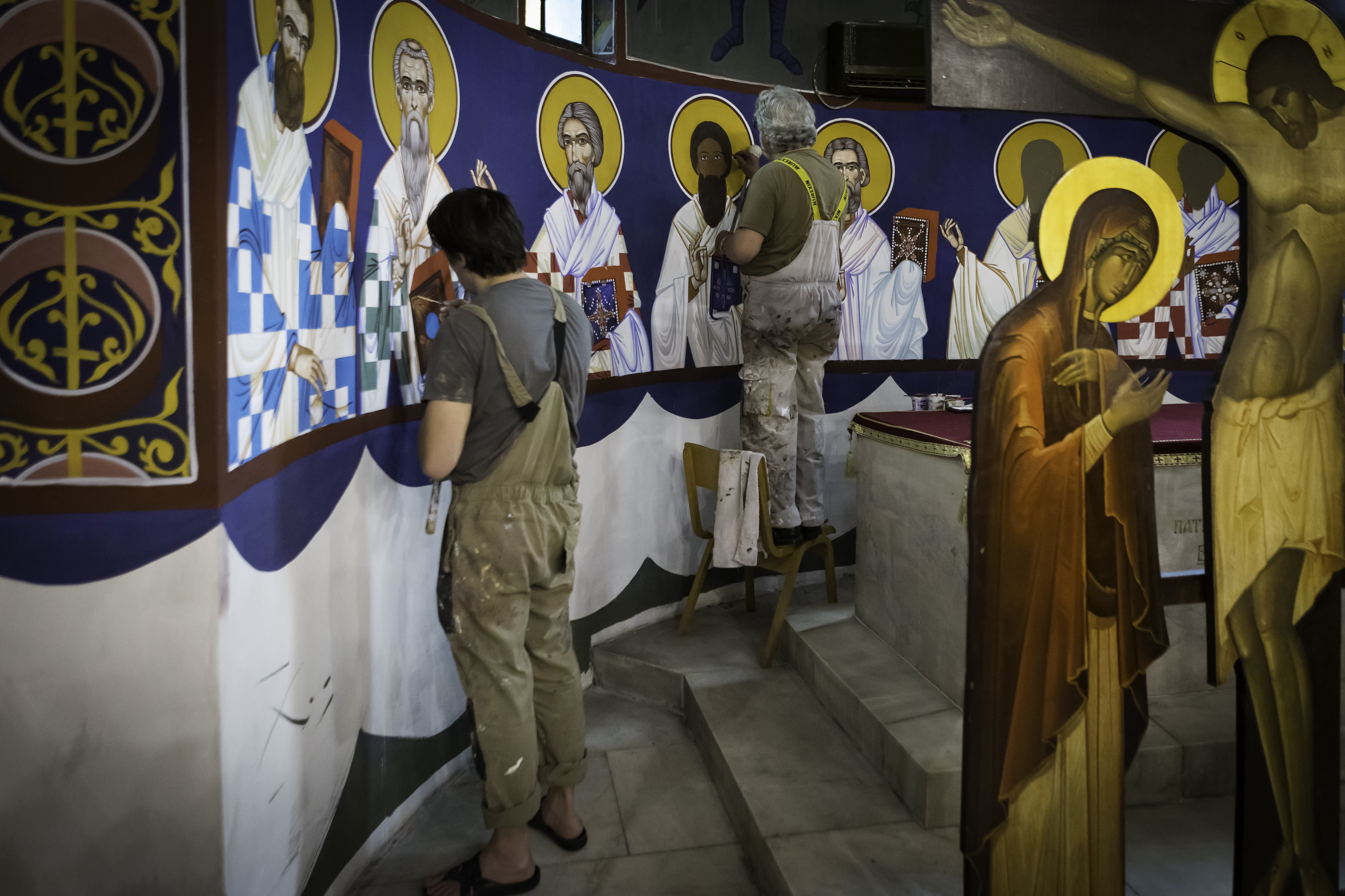 lifestyles, built structure, art and craft, serbia, full length, clothing, place of worship, architecture, indoors, icon painting, standing, spirituality, HD Wallpaper