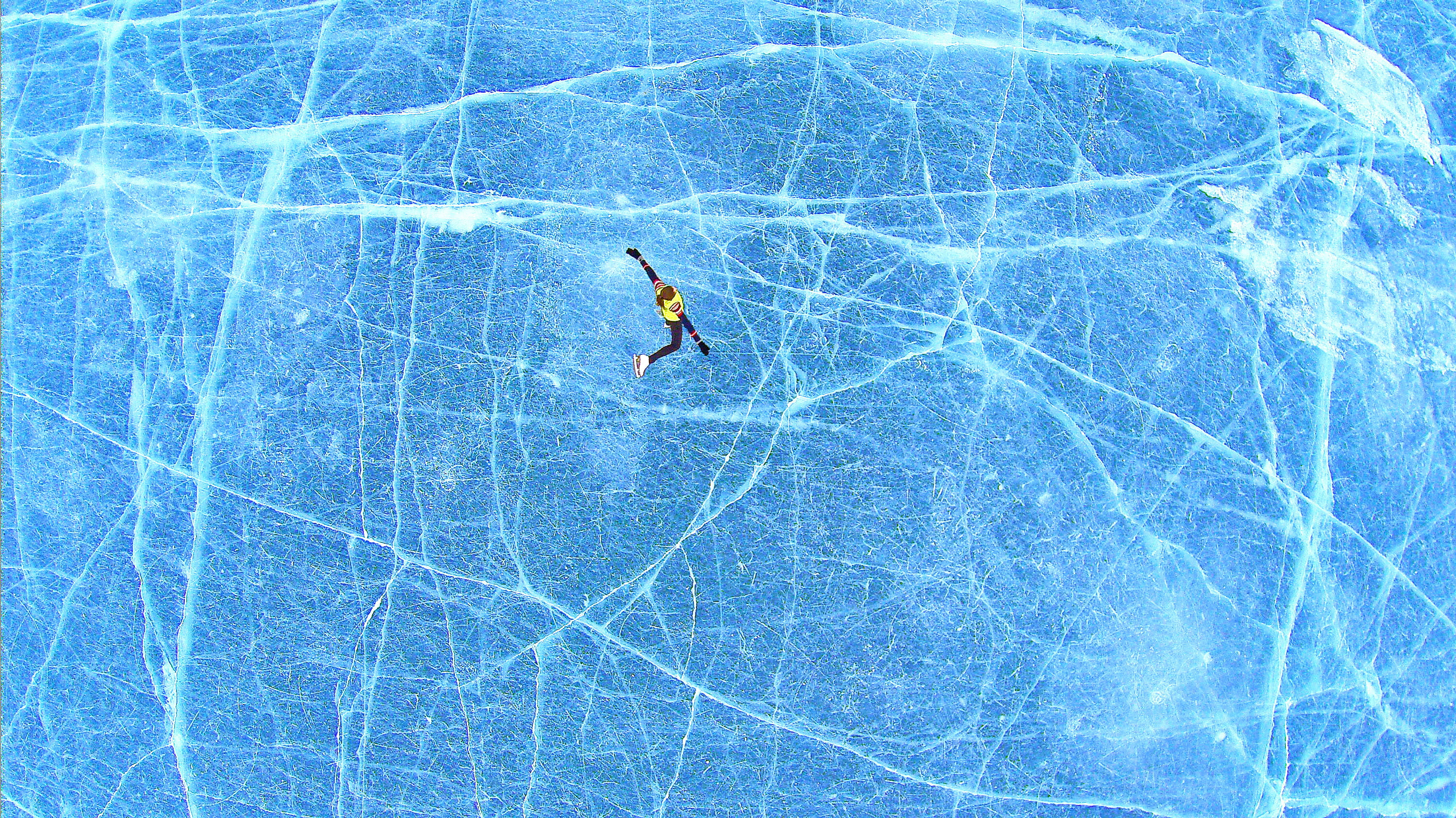 nature, view, skiing, purity, bird, falling, person, photography, day, winter sport, lake, ice, pool, winter, motion, swimming pool, water, 2K, outdoors, HD Wallpaper