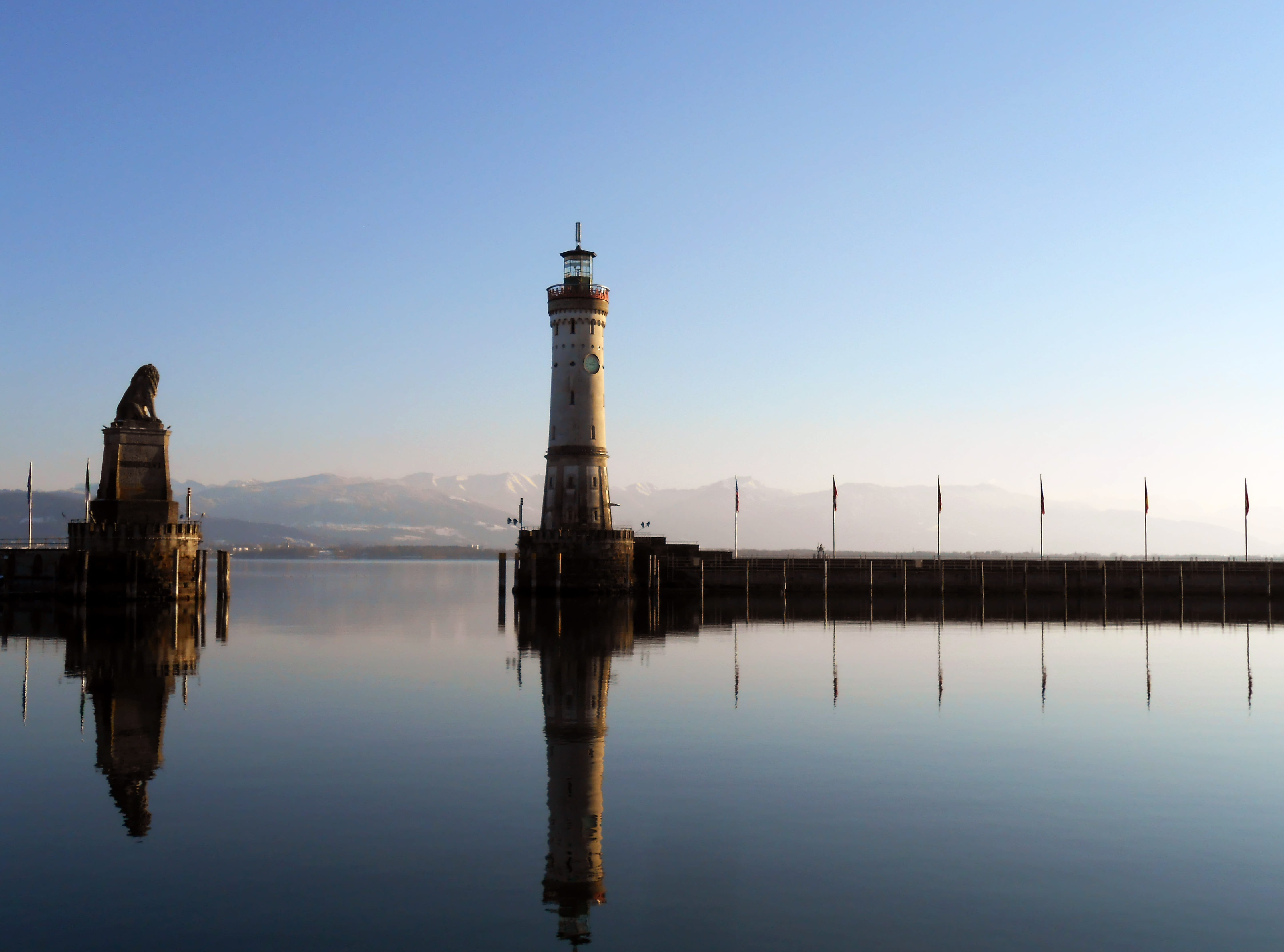 autumn, built structure, lion, sky, reflection, beauty in nature, port, lake, spire, places of interest, panorama, tranquility, scenics - nature, blue, HD Wallpaper