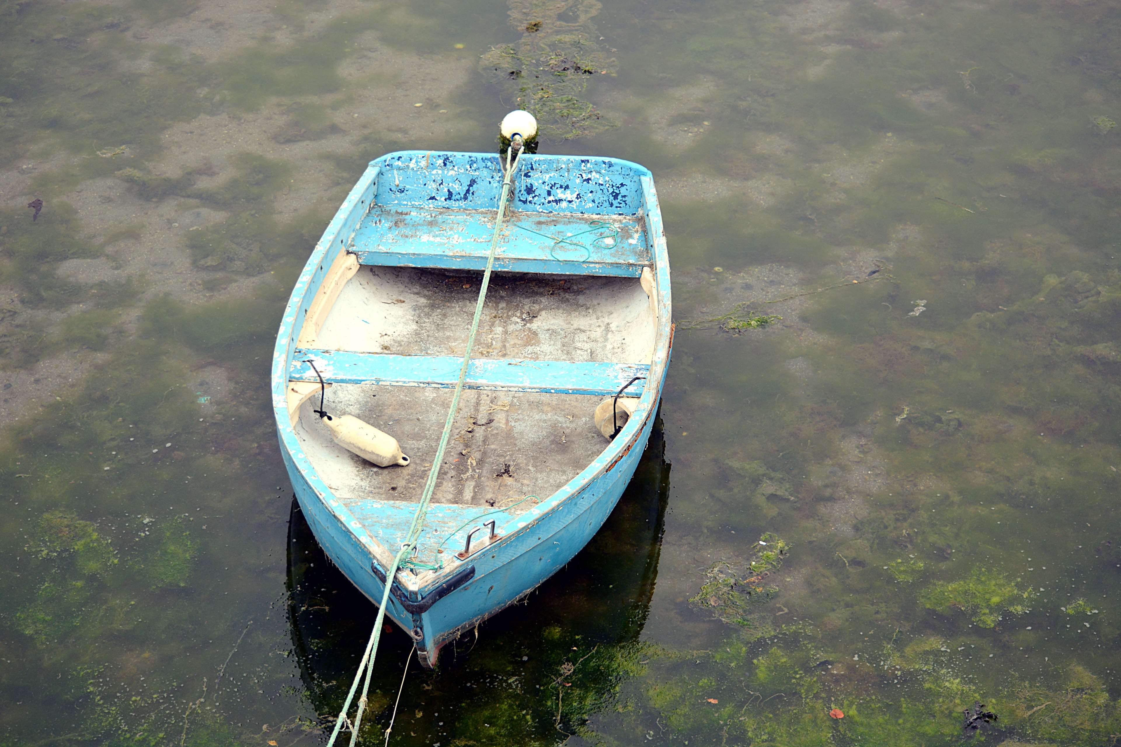 land, travel, nautical vessel, day, moored, 4K, beach, outdoors, high angle view, mode of transportation, eau, nature, bleu, bateau, reflets, embarquement, HD Wallpaper