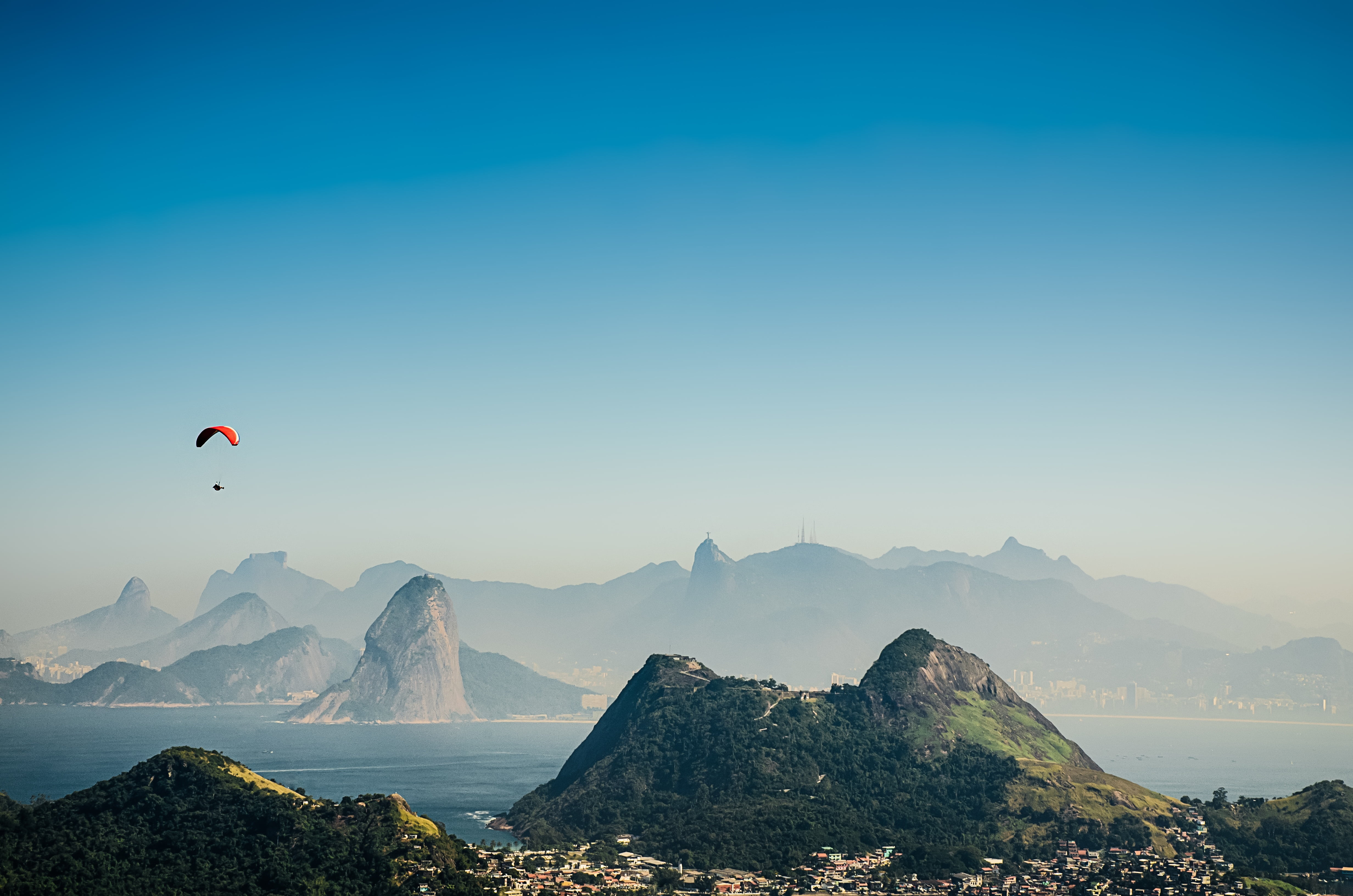 water, paragliding, christ the redeemer, scenics - nature, nature, rio de janeiro, tranquility, flying, environment, mountain peak, 4K, geren, olympics 2016, HD Wallpaper