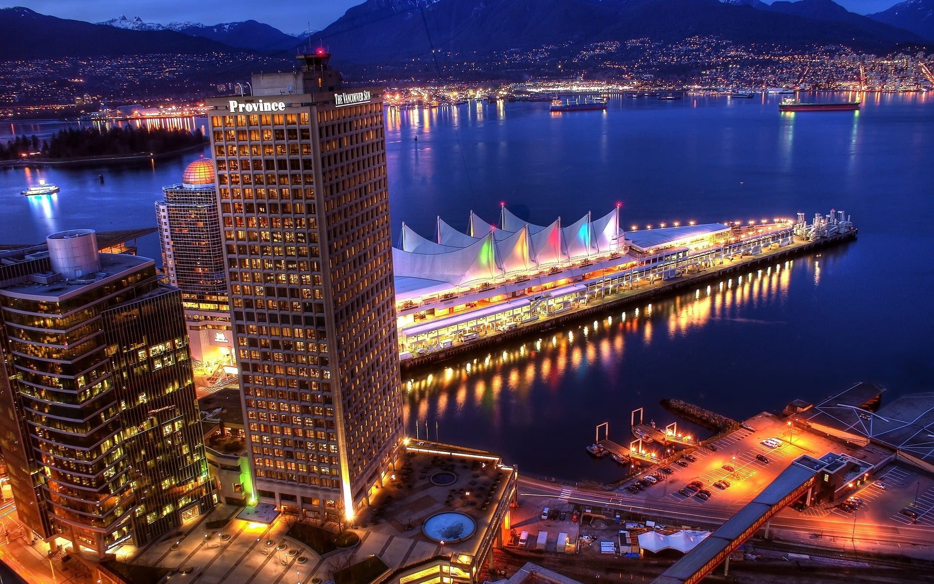 reflection, office building exterior, famous Place, 1080P, lighting Equipment, twilight, gold, dusk, built Structure, sea, travel Destinations, commercial Dock, HD Wallpaper