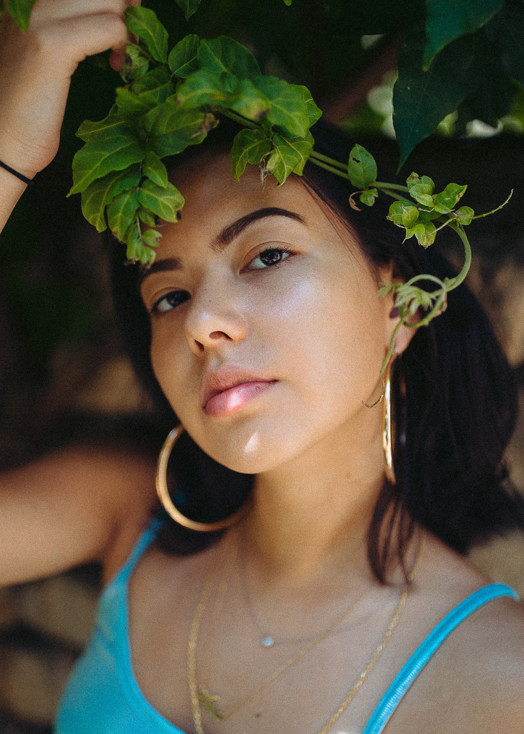 hoop earrings, beauty, looking, adult, young adult, 2K, hair, fashion, one person, headshot, nature, hairstyle, plant part, portrait, women outdoors, women, Phone HD Wallpaper