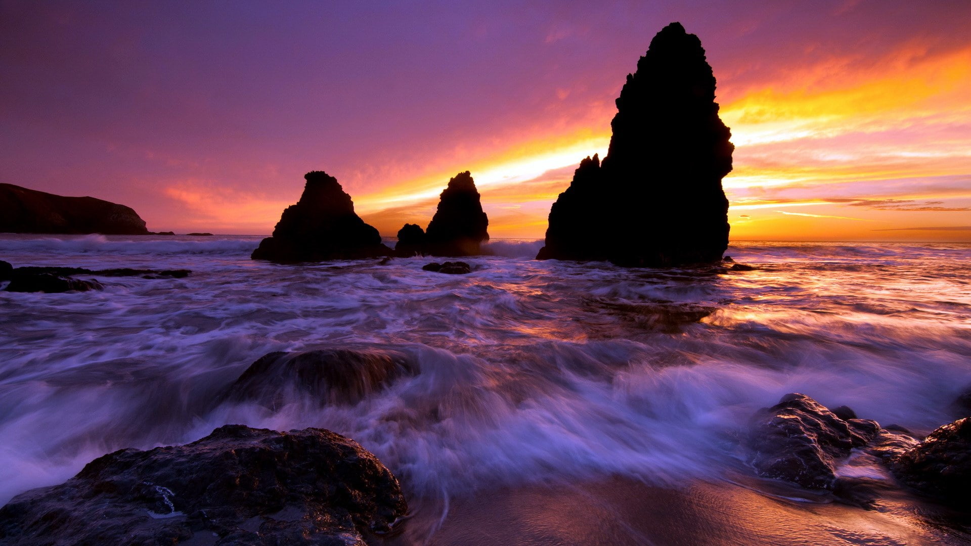 horizon over water, sea, surfing, sky, land, pc  nature hd pictures 1920x1080, scenics - nature, beauty in nature, solid, wave, aquatic sport, power in nature, HD Wallpaper