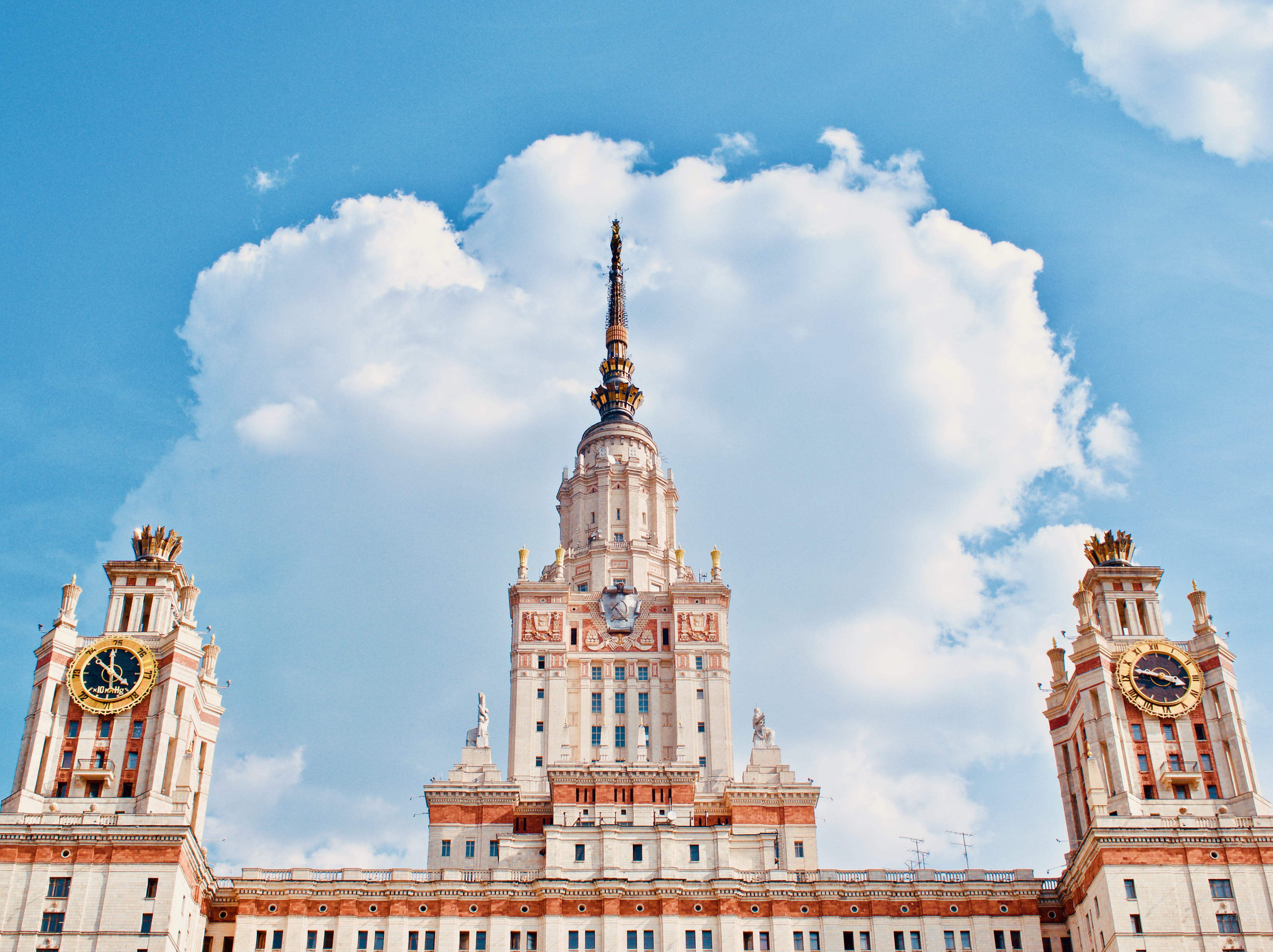 5K, spire, downtown, steeple, place of worship, nature, city, the past, no people, sky, town, building exterior, moscow, architecture, urban, metropolis, HD Wallpaper