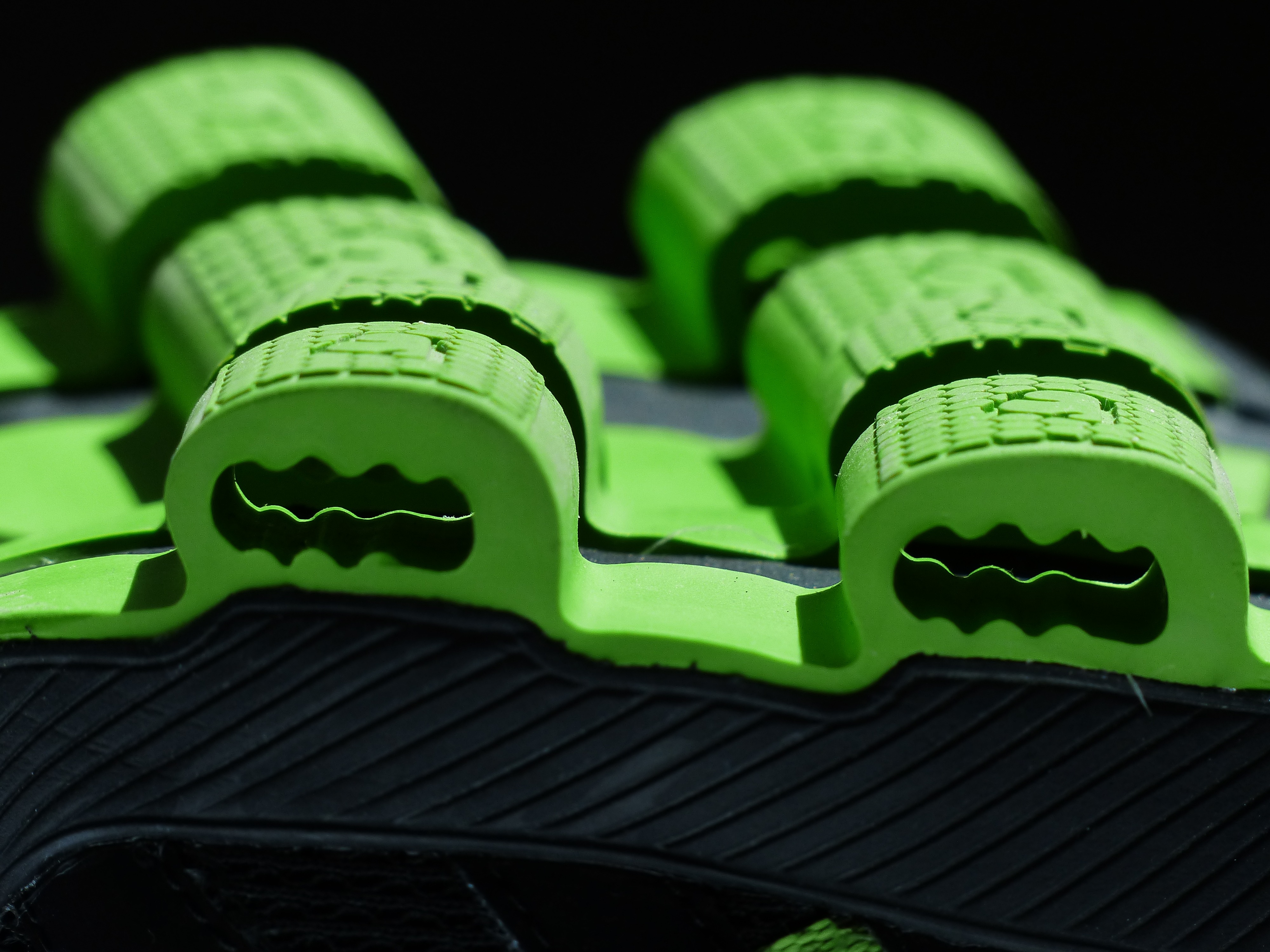 still life, selective focus, suspension, number, indoors, friction, day, toy, plastic, rubber, trend sports, jog, black background, black, focus on foreground, HD Wallpaper