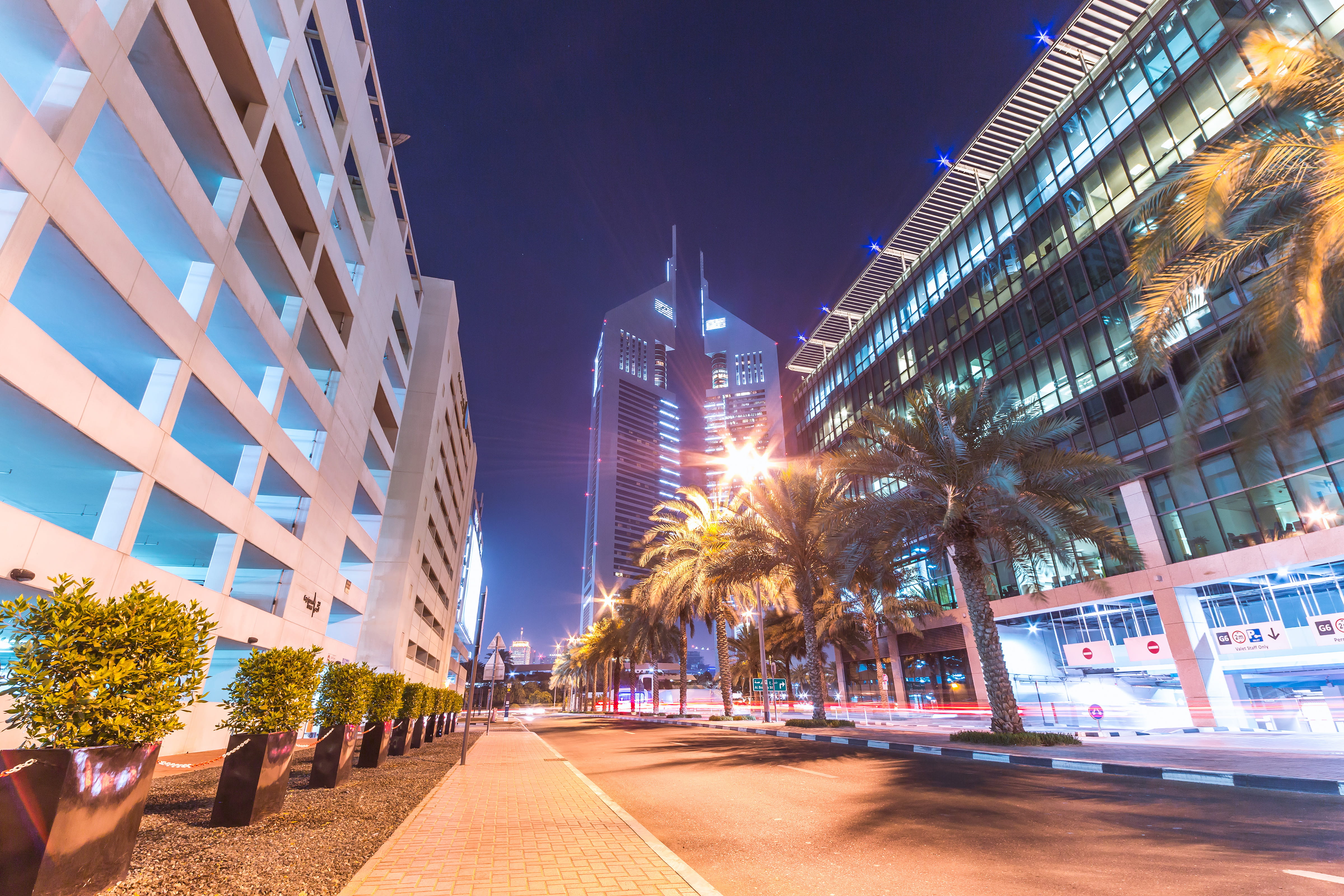 evening, office building exterior, transportation, nature, building exterior, atmosphere, cityscape, direction, building, road, the way forward, outdoors, HD Wallpaper