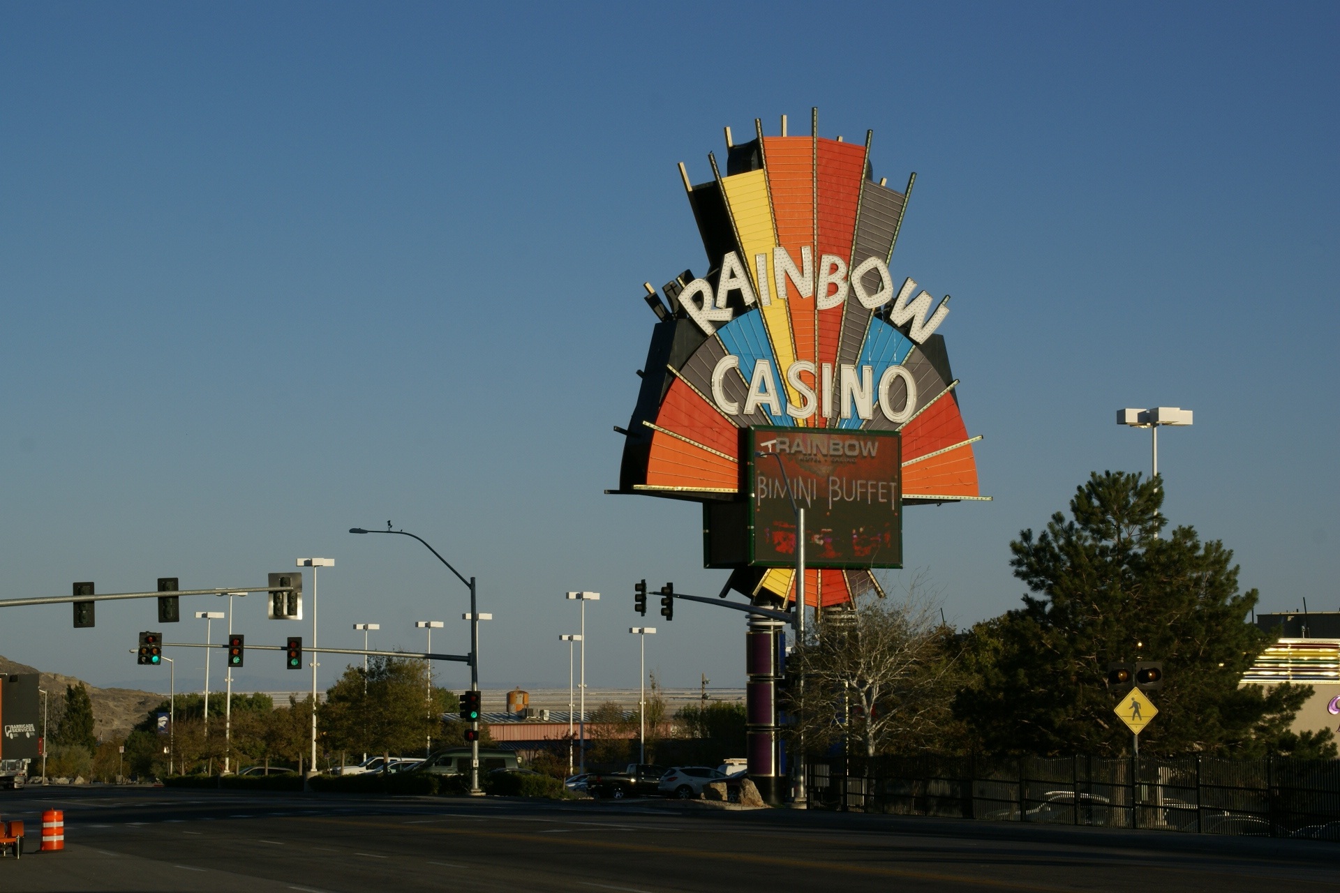 sky, nature, highway, road, banner, gamble, symbol, built structure, building exterior, sign, clear sky, 1080P, billboard, car, road sign, casino, communication, HD Wallpaper