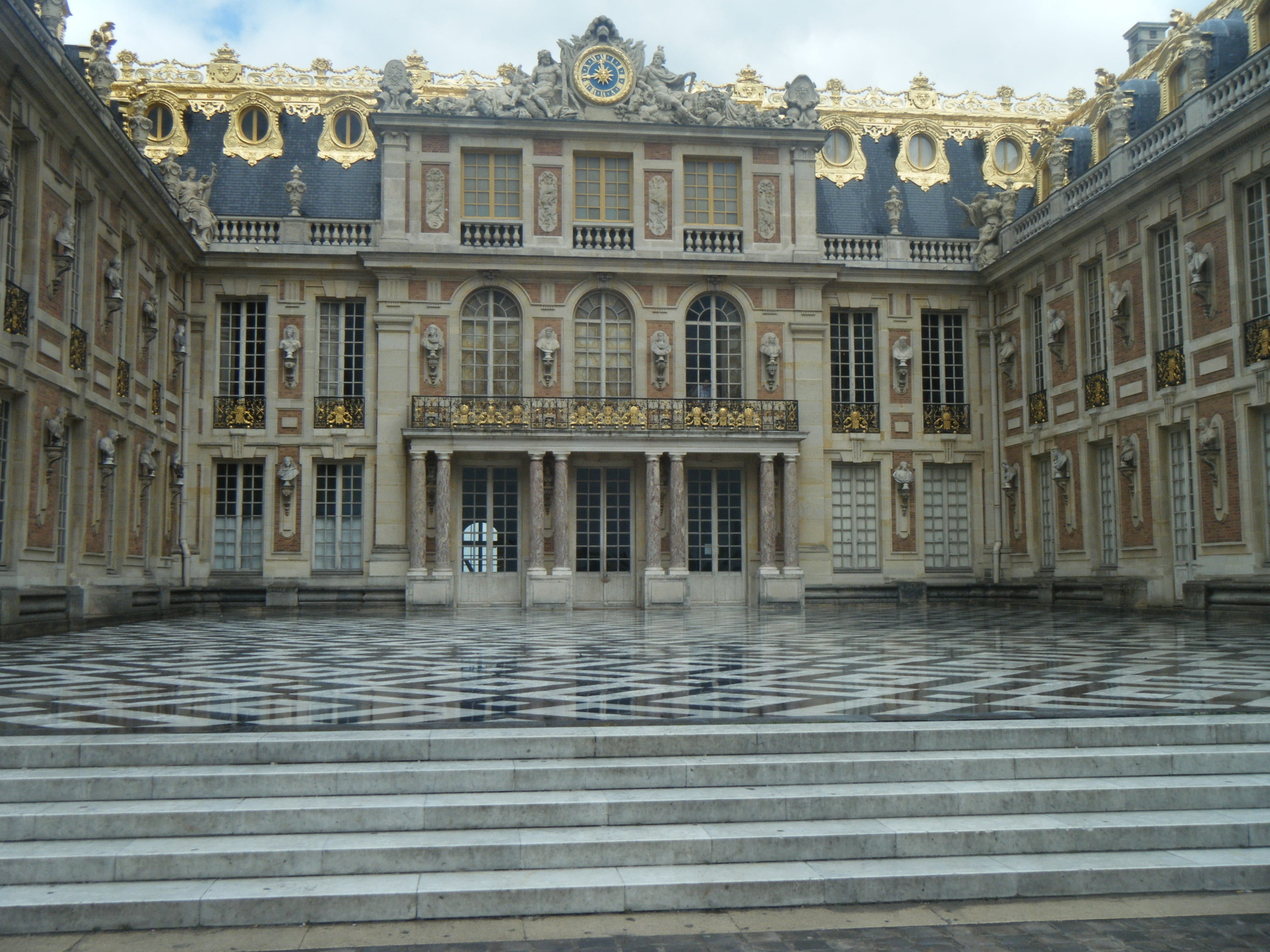 versailles, square, rule, arch, ornaments, unesco, story, france, architectural column, architecture, building exterior, the palace, building, ornate, entrance, HD Wallpaper