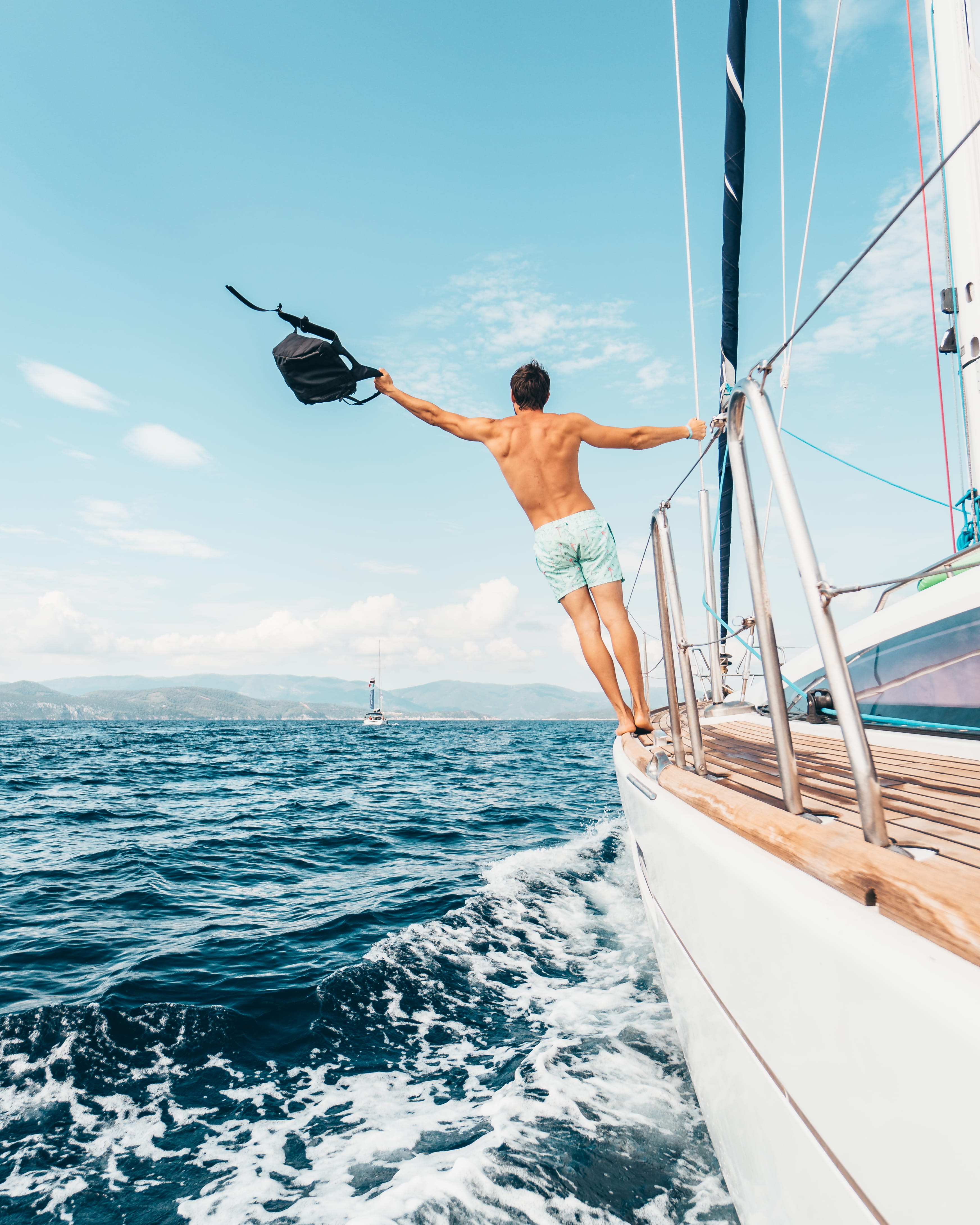 boat, shirtless, lifestyle, water, watercraft, day, dom, leisure activity, scenics - nature, greece, one person, horizon over water, man, 4K, leisure, Phone HD Wallpaper
