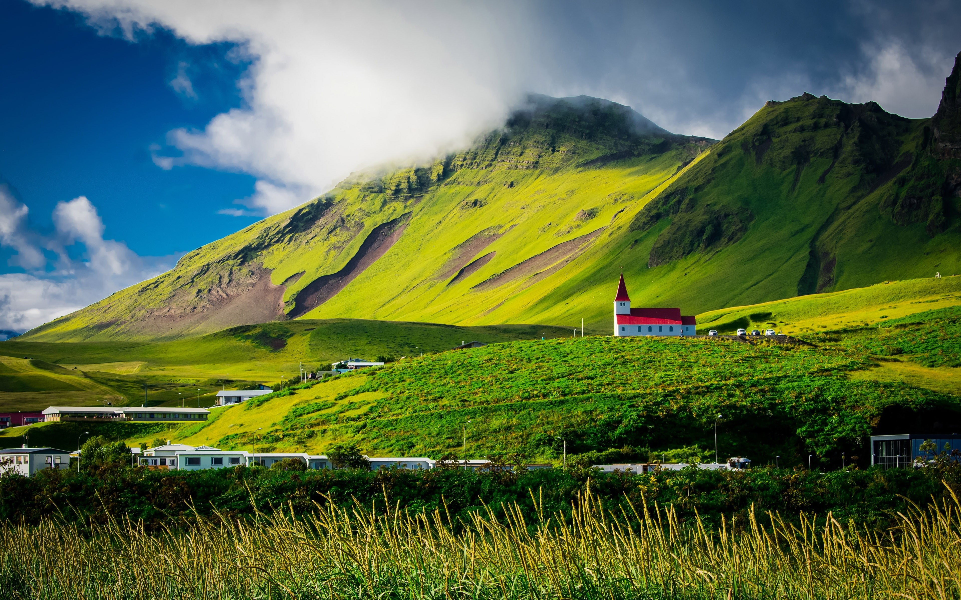 church, environment, cloud - sky, beauty in nature, green, architecture, tranquil scene, landscape, hills, rolling, iceland, grass, sky, mountain, plant, HD Wallpaper