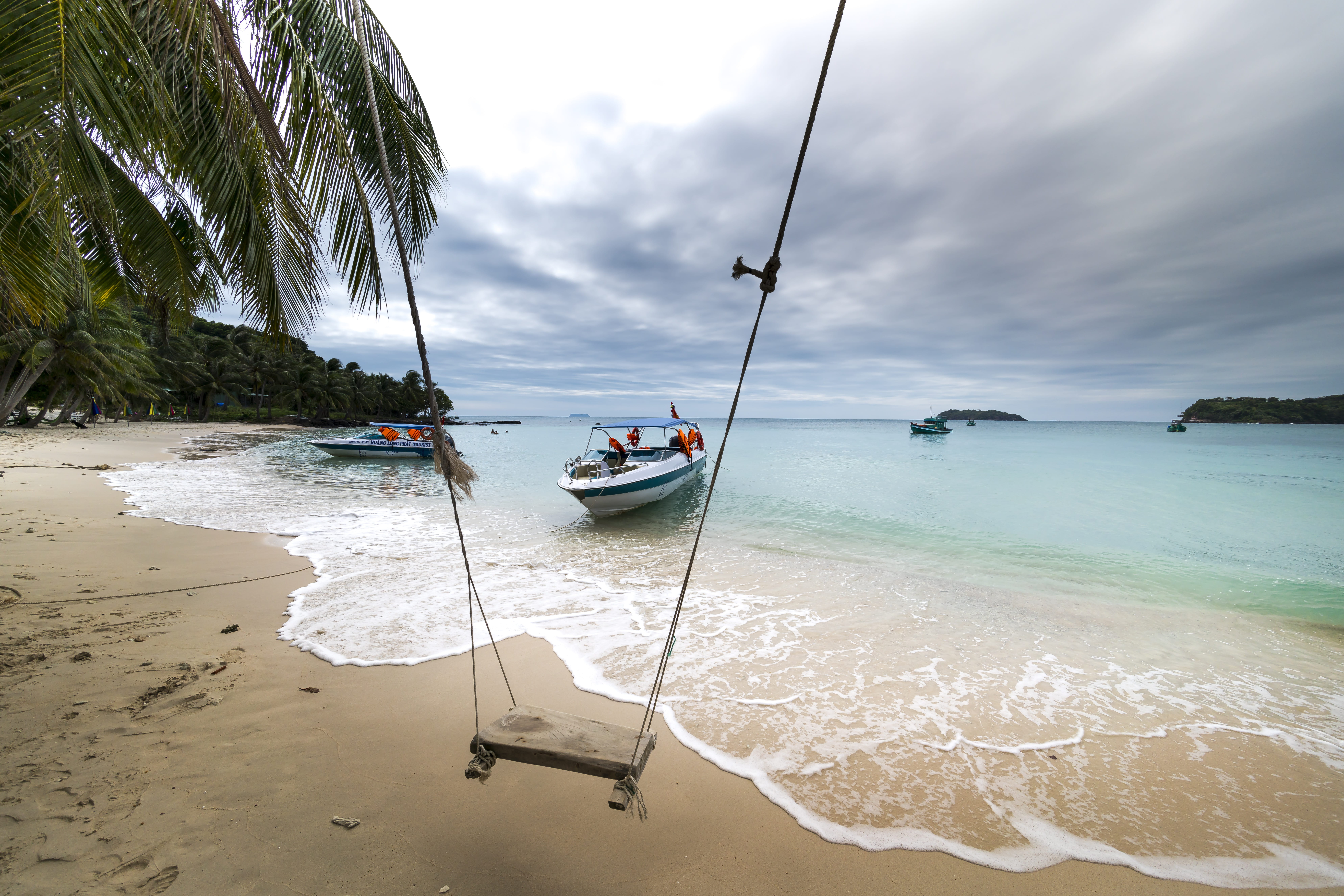 nature, shore, thailand, moored, 8K, cloudy, tropical climate, no people, beach, wood, tranquil scene, the sun, sky, scenics - nature, nautical vessel, HD Wallpaper