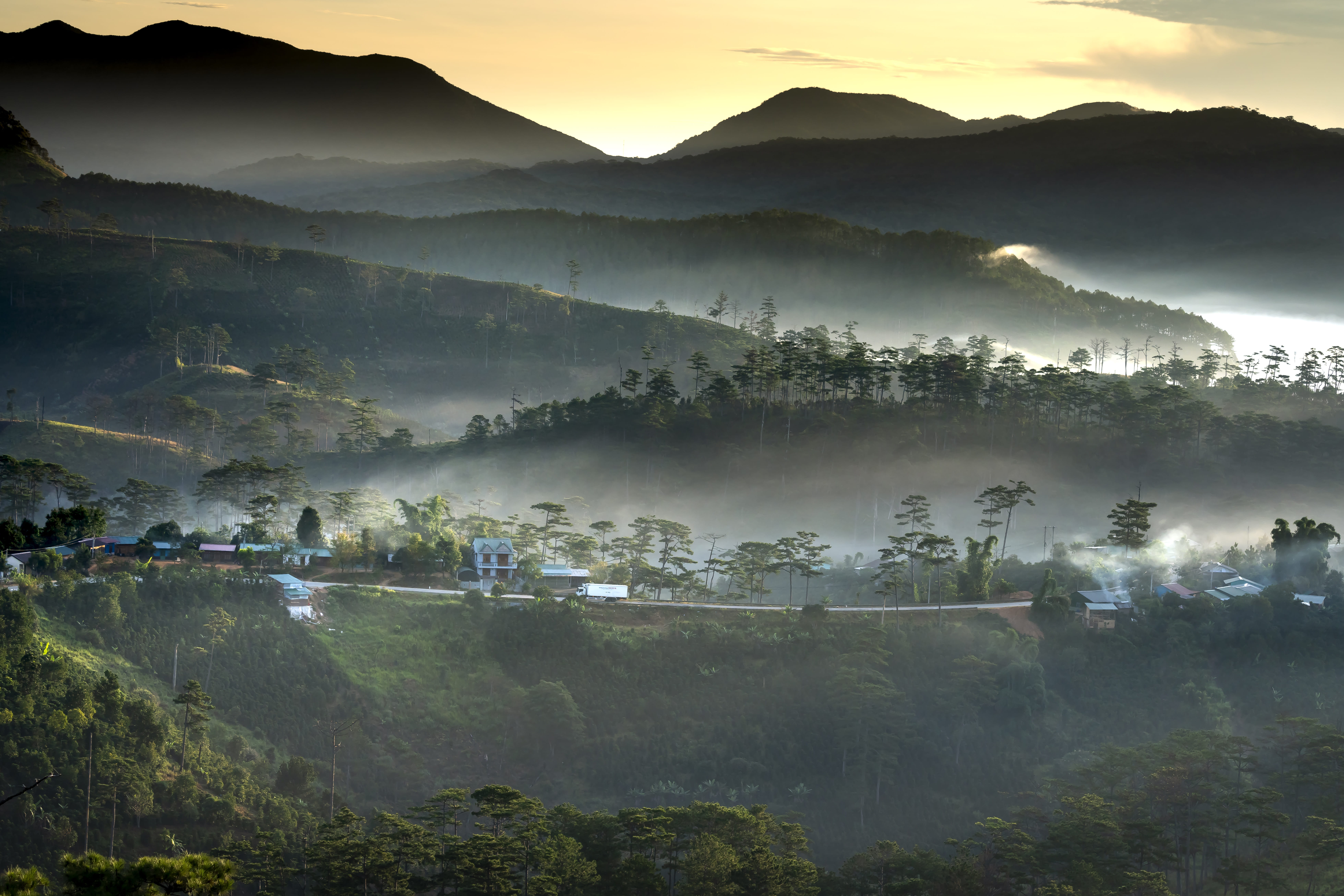 scenics - nature, clouds, land, mountain, morning, vietnam, growth, landscape, cold, travel, tranquility, winter, sun, the air, nature, outdoors, mountain range, HD Wallpaper
