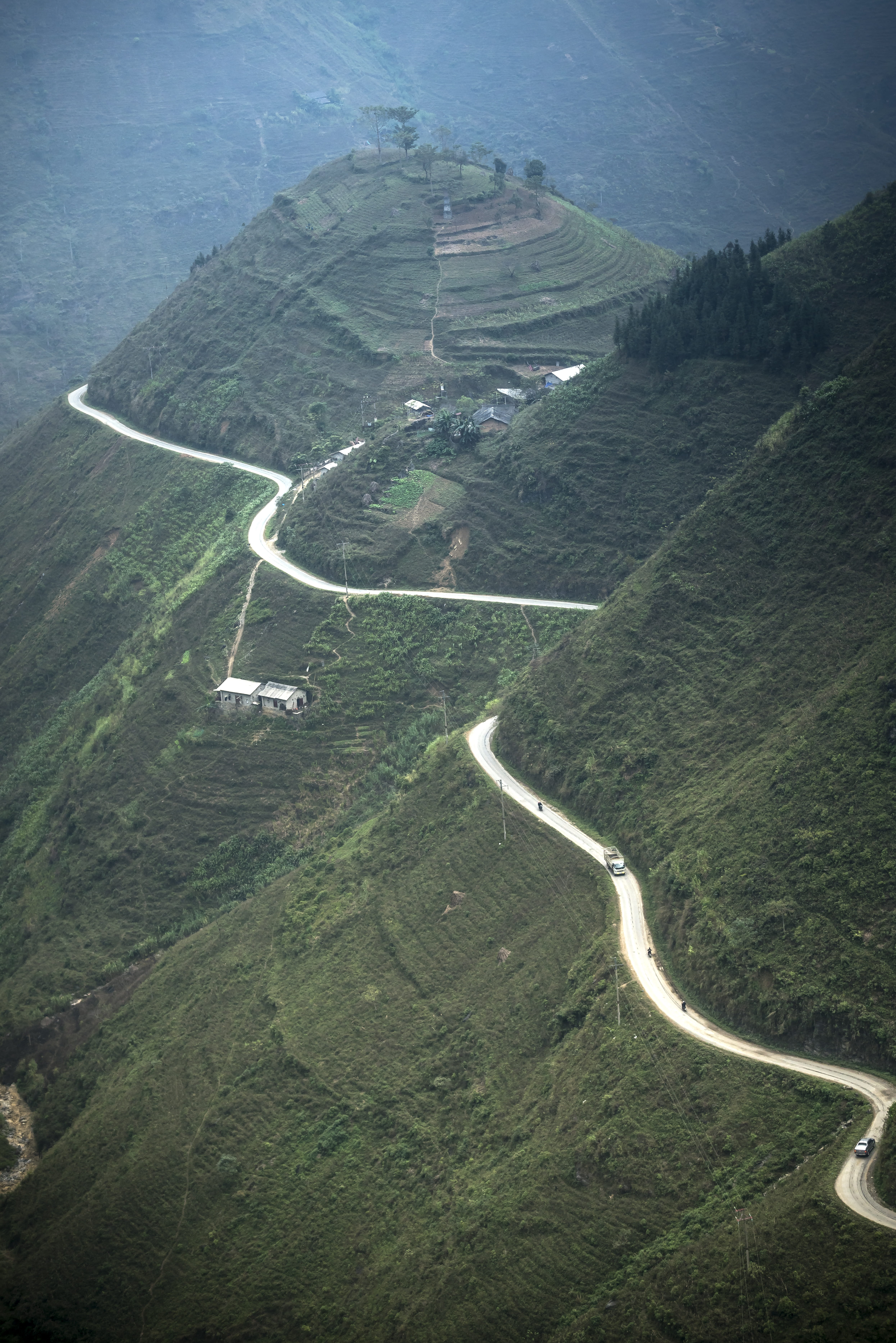 outdoors, scenic, tranquility, road, travel, heaven, tranquil scene, neck, tree, day, ha giang, nature, water, province, nice, weather, land, transportation, Phone HD Wallpaper