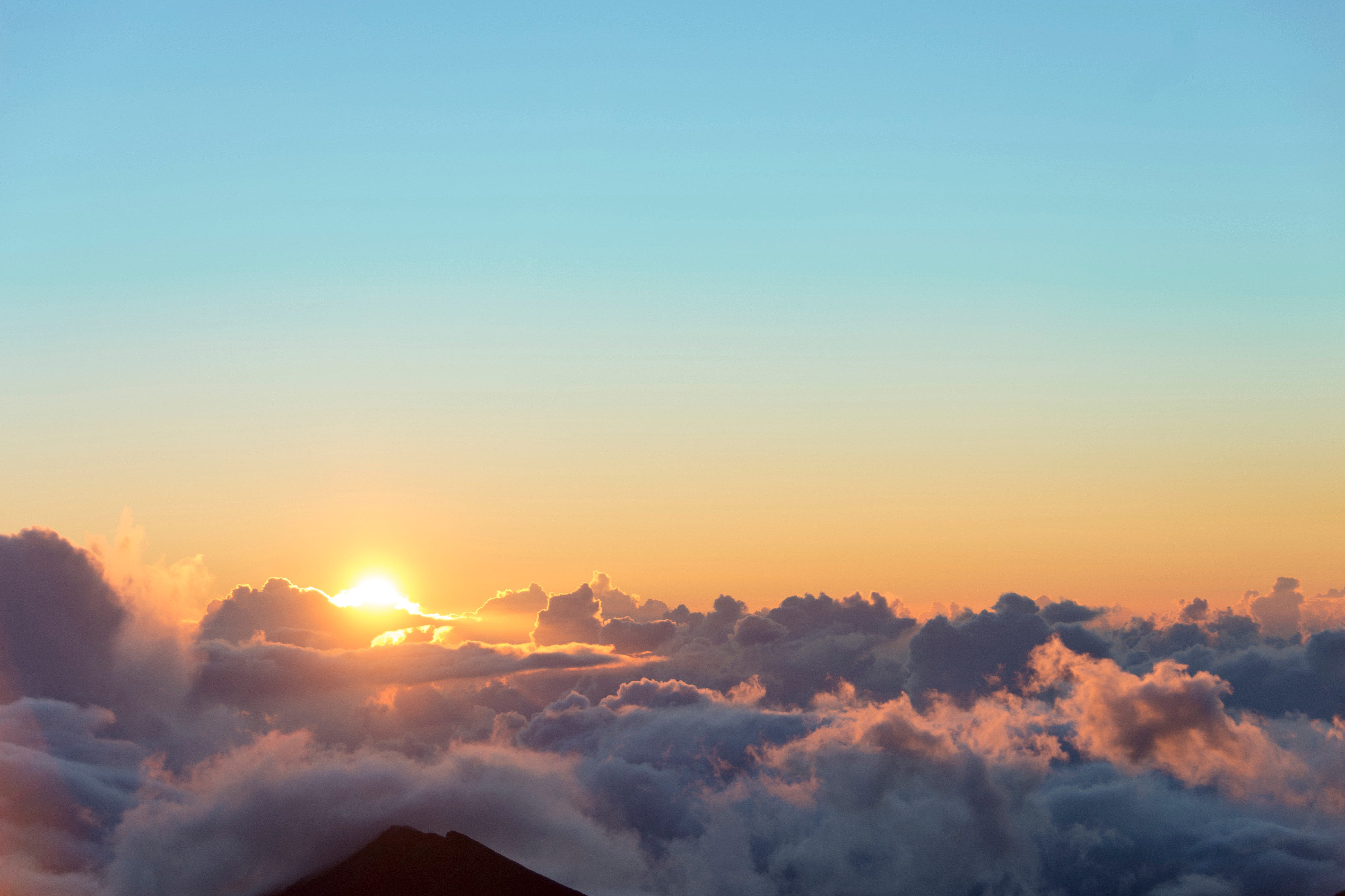 Landscape, sunlight, silhouette, non-urban scene, weather, travel, scenics - nature, shot, backgrounds, dawn, idyllic, mountain, sunrise - Dawn, beauty In Nature, HD Wallpaper