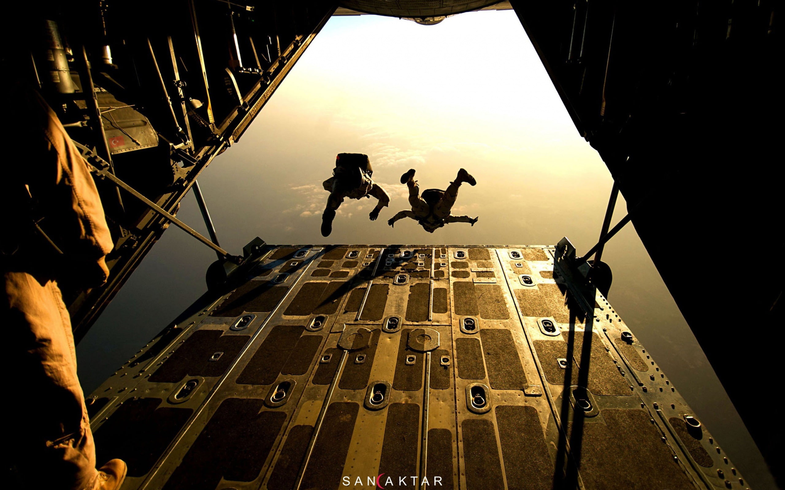 unrecognizable person, quality, mid-air, built structure, lifestyles, transportation, 2K, nature, turkish, leisure activity, men, sky, outdoors, force, HD Wallpaper