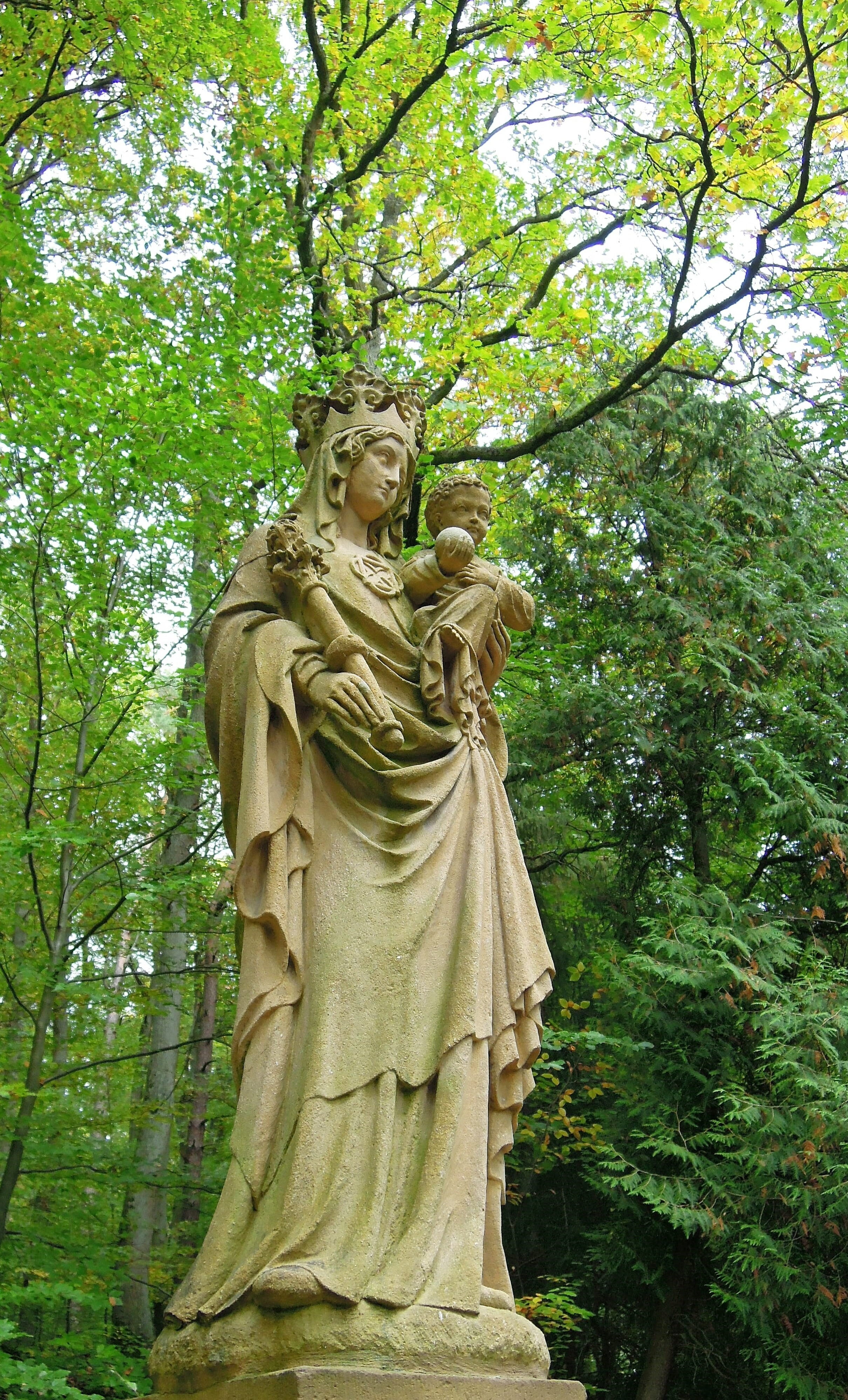 no people, statue, craft, day, maria, stone figure, female likeness, representation, angel, madonna, tree, 4K, growth, cemetery, mother of god, child, Phone HD Wallpaper