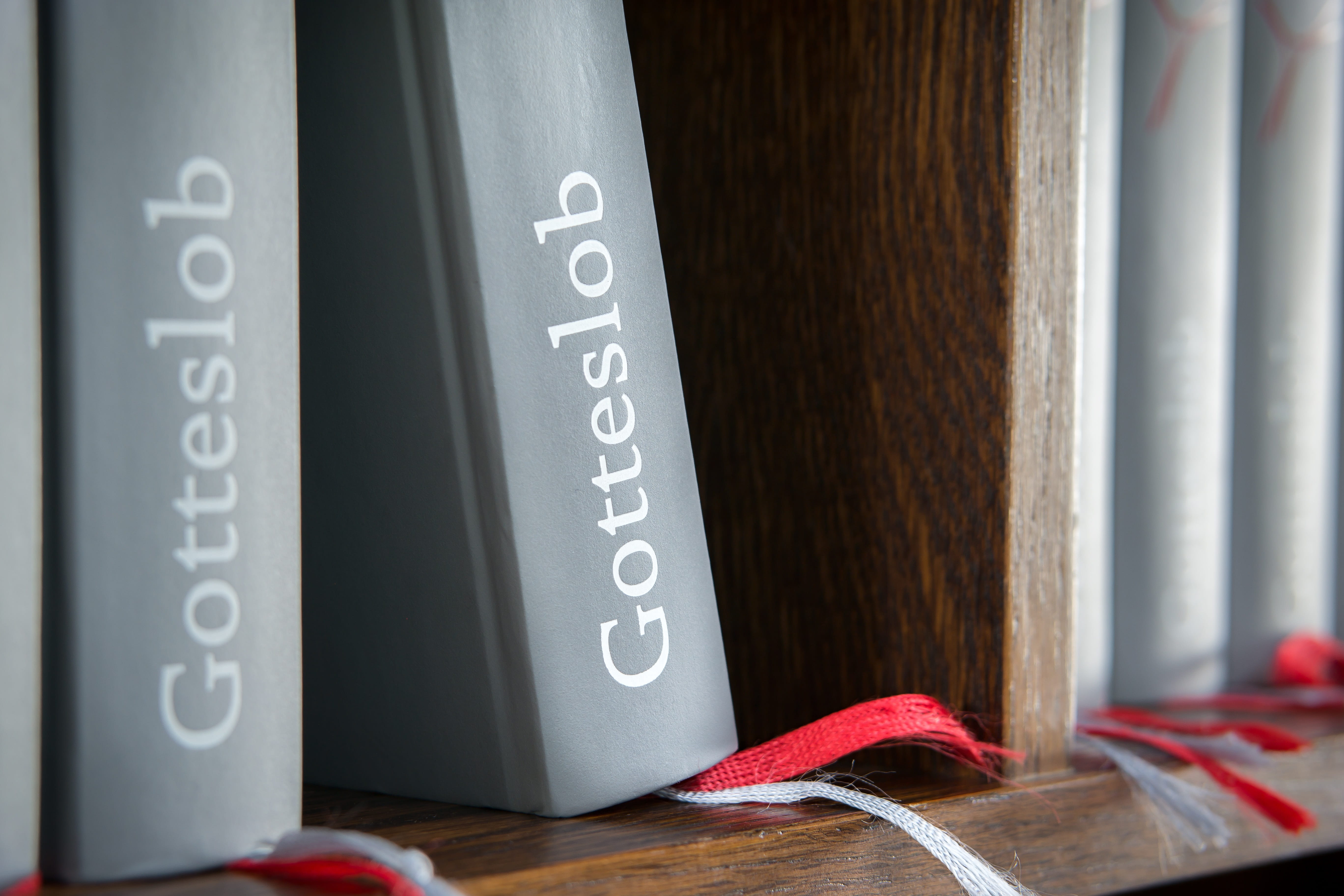 german, bookshelf, book mark, hymnal, still life, blur, studio shot, 5K, wood, heat - temperature, praise to god, communication, no people, close-up, religion, HD Wallpaper
