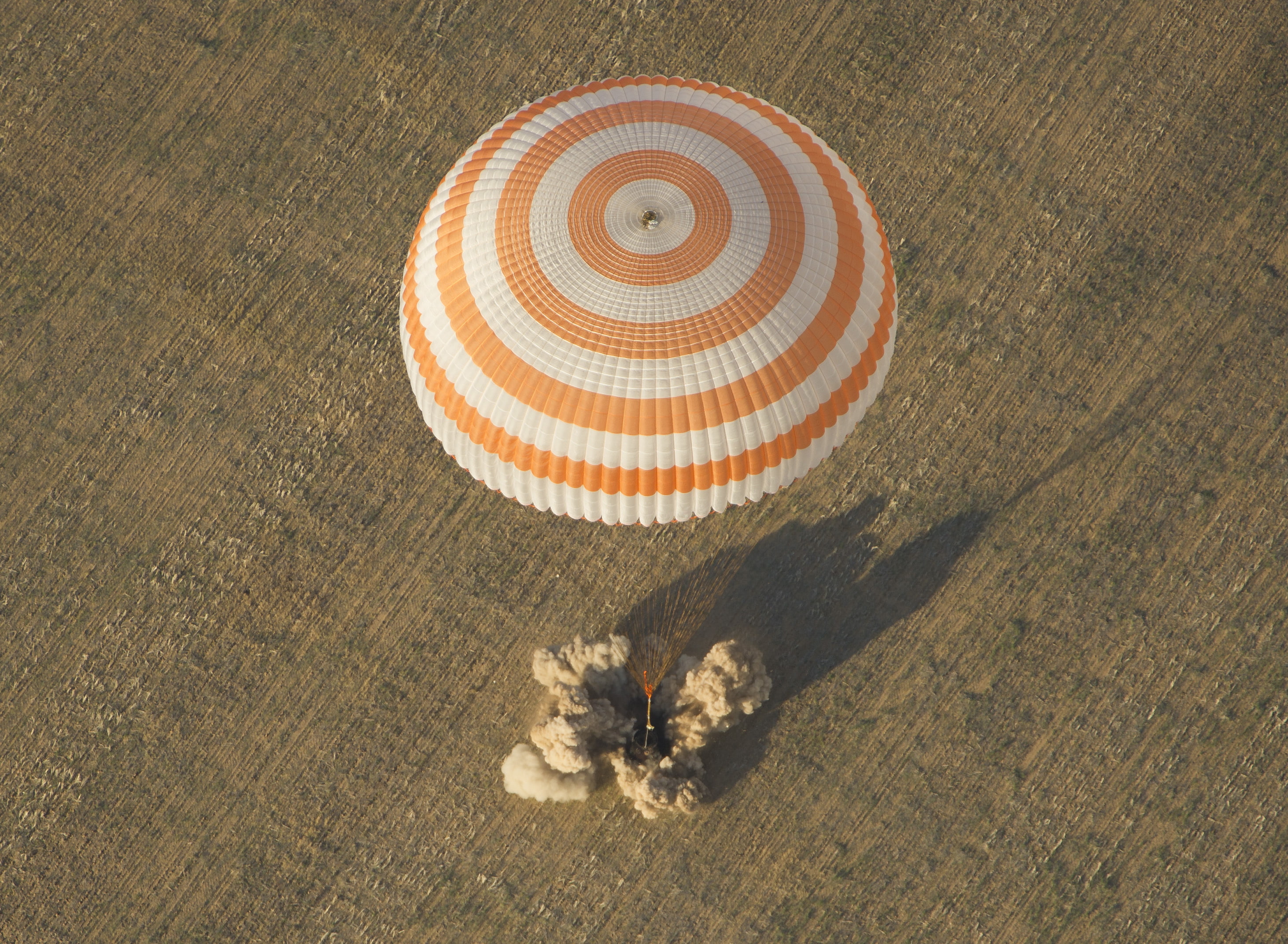 2K, parachute, landing, The Soyuz TMA-04M, HD Wallpaper