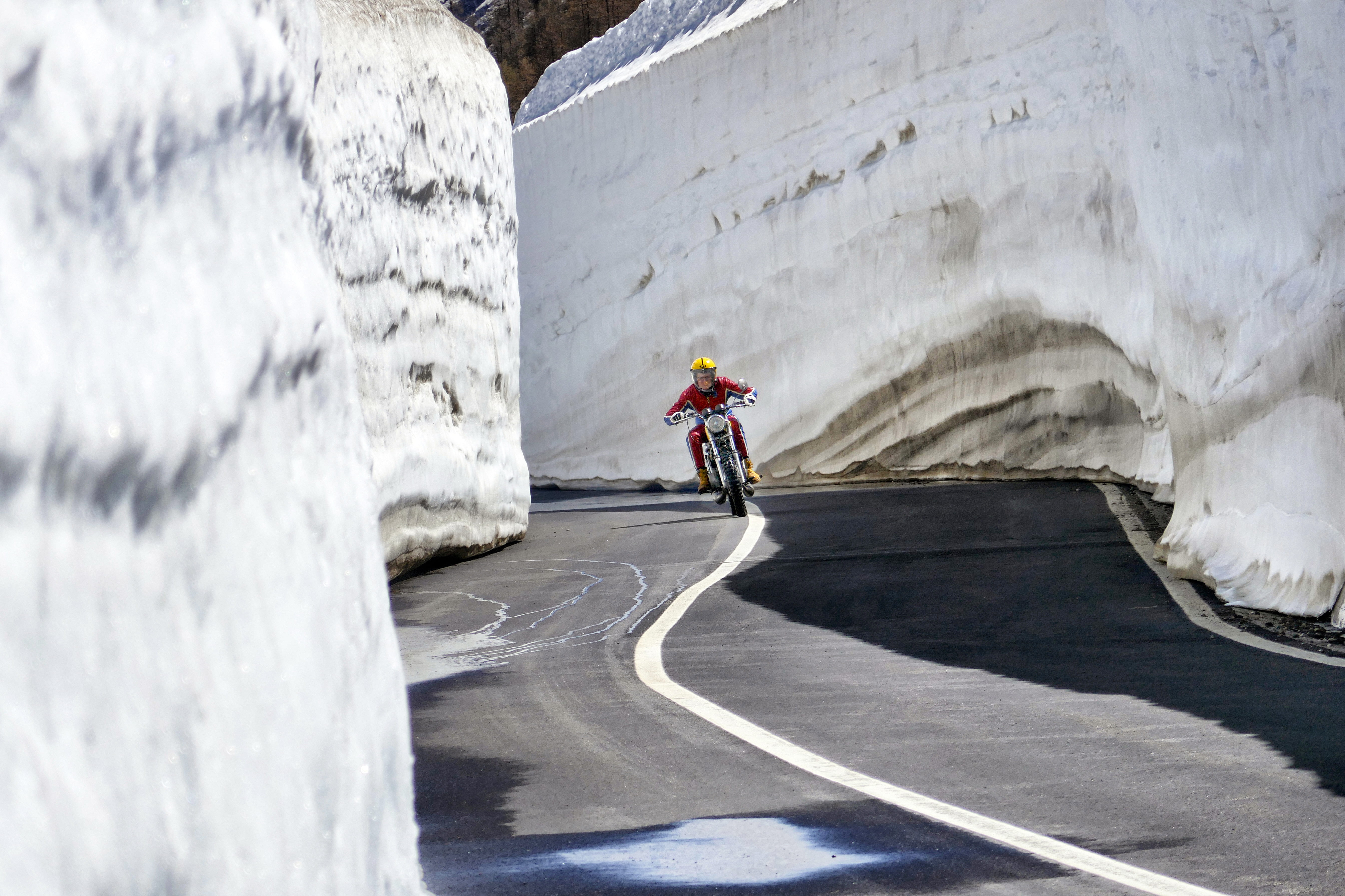 cold temperature, skill, 5K, motorcycling, springtime, road, curve, riding, one person, motorcycle, street, turn, extreme sports, winter, man, ps bernard pass, HD Wallpaper
