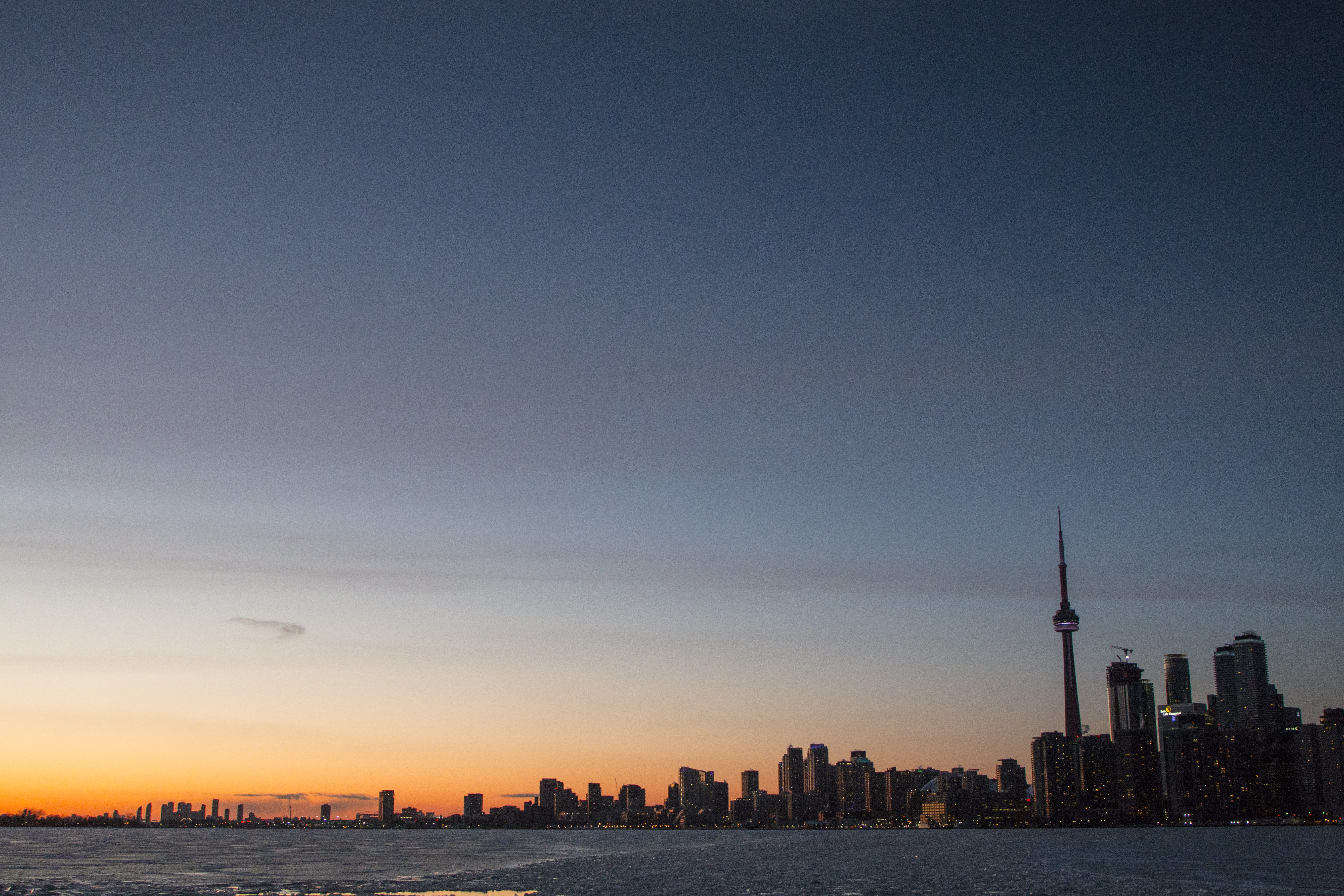 canada, dawn, buildings, skyscraper, travel, space, skyline, sea, spire, city, cityscape, Toronto, architecture, dark, no people, nature, urban skyline, HD Wallpaper