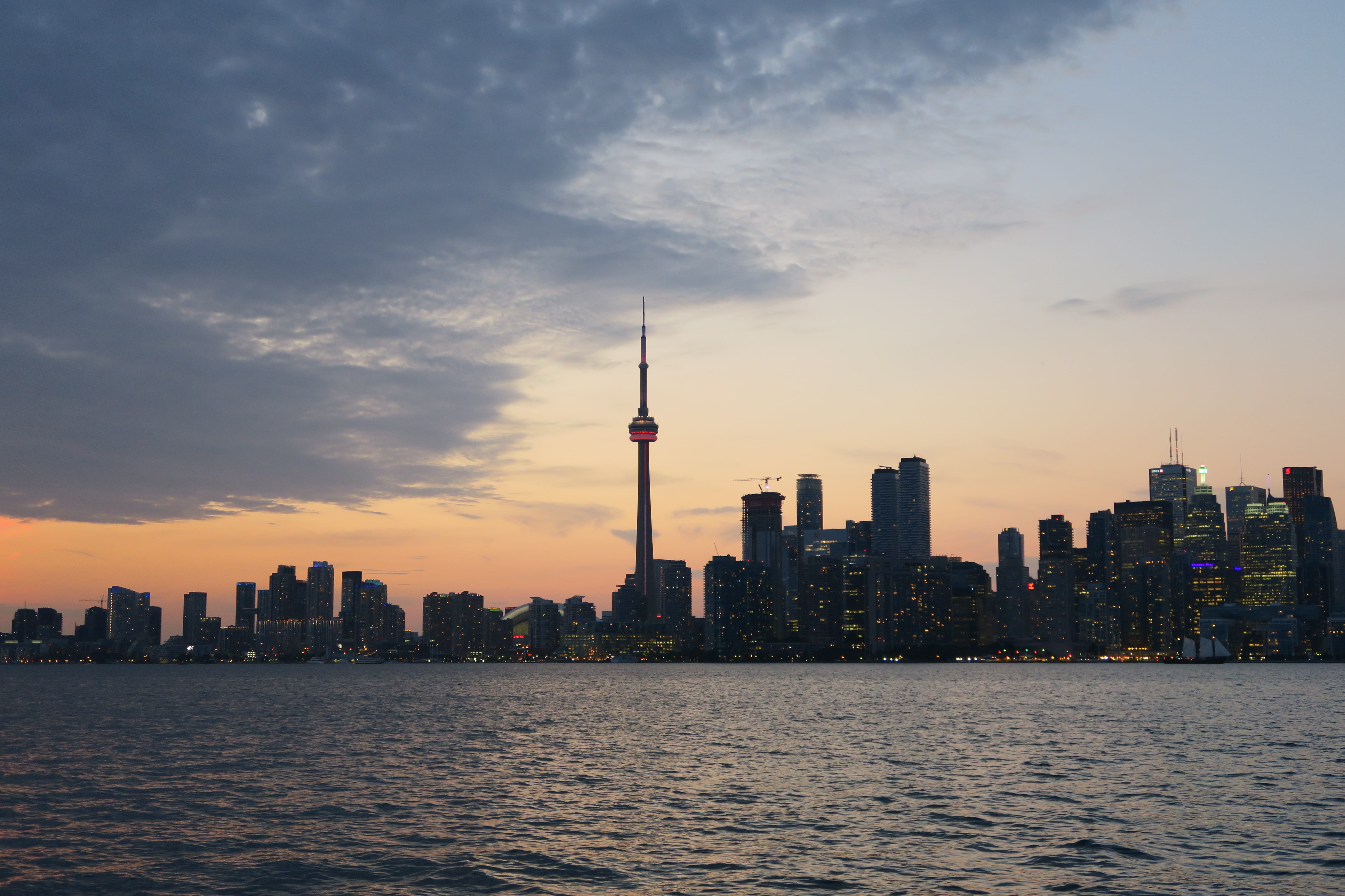 office building exterior, river, 5K, daytime, no people, skyscraper, sea, financial district, urban skyline, cloud - sky, spire, architecture, canada, HD Wallpaper