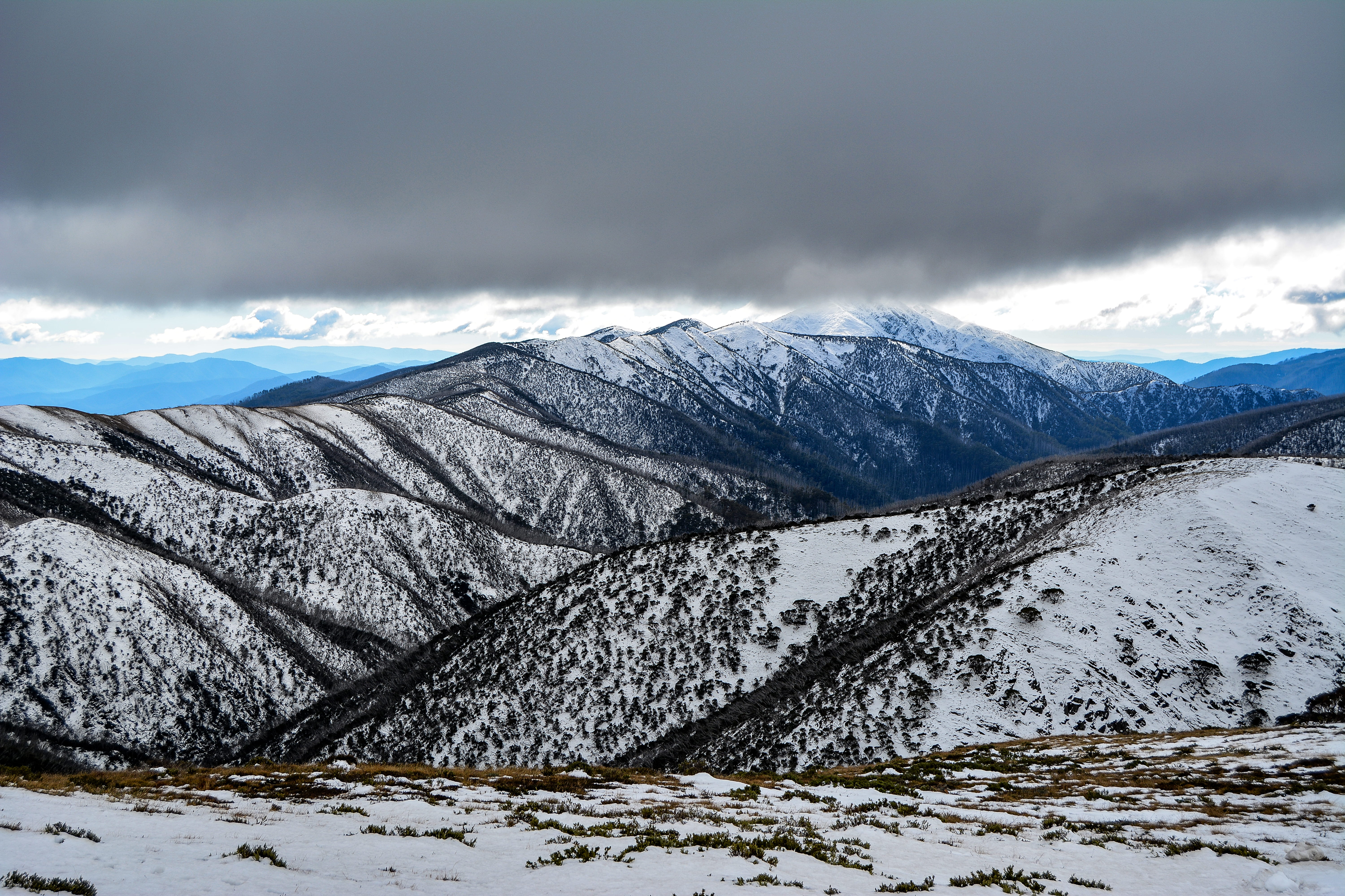 cloud, hike, zing, nature, snowfall, winter, snow, no people, cloud - sky, snowcapped mountain, sky, mountain top, mountain peak, mountain range, non-urban scene, HD Wallpaper