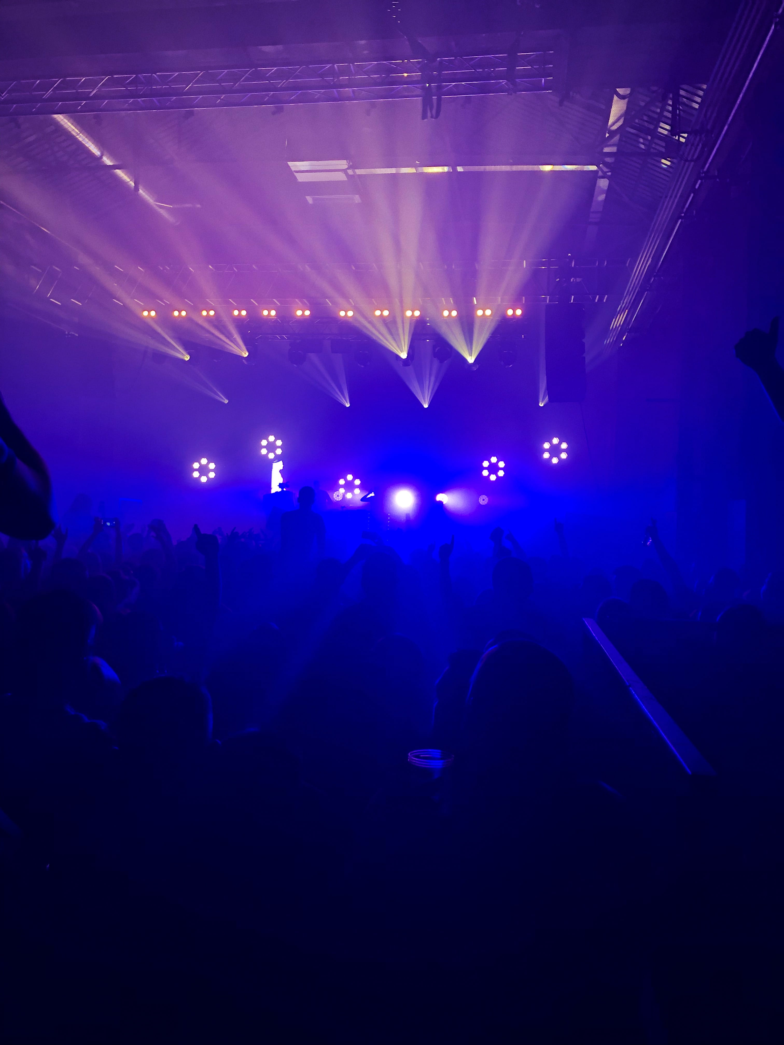illuminated, large group of people, excitement, arts culture and entertainment, music, above and beyond, popular music concert, nightlife, glasgow city, Phone HD Wallpaper