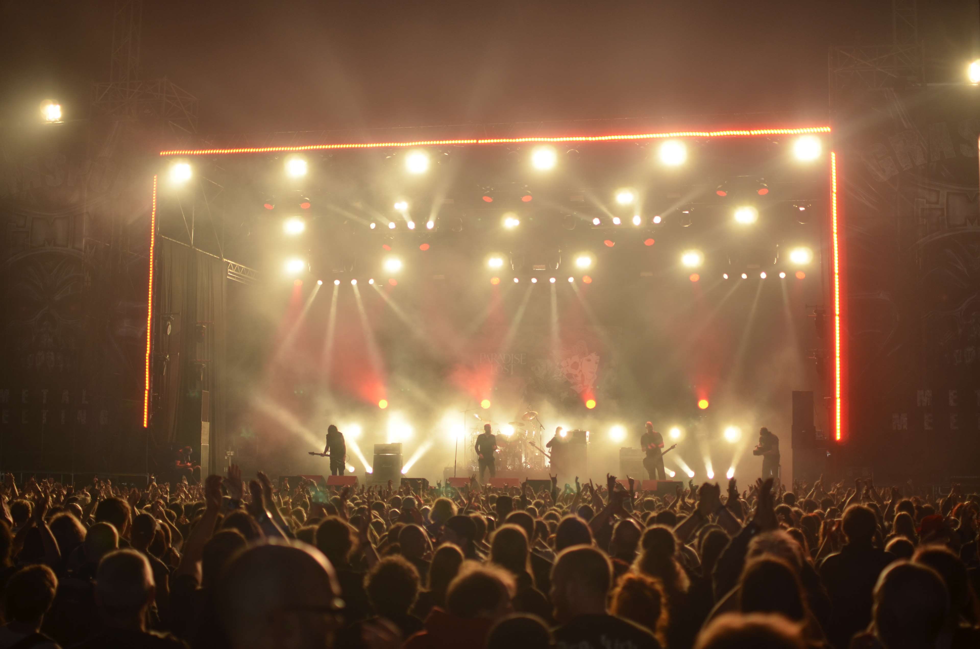 large group of people, celebration, lighting equipment, festival, 4K, positive emotion, hand, group of people, band, performing arts event, musician, performance, HD Wallpaper