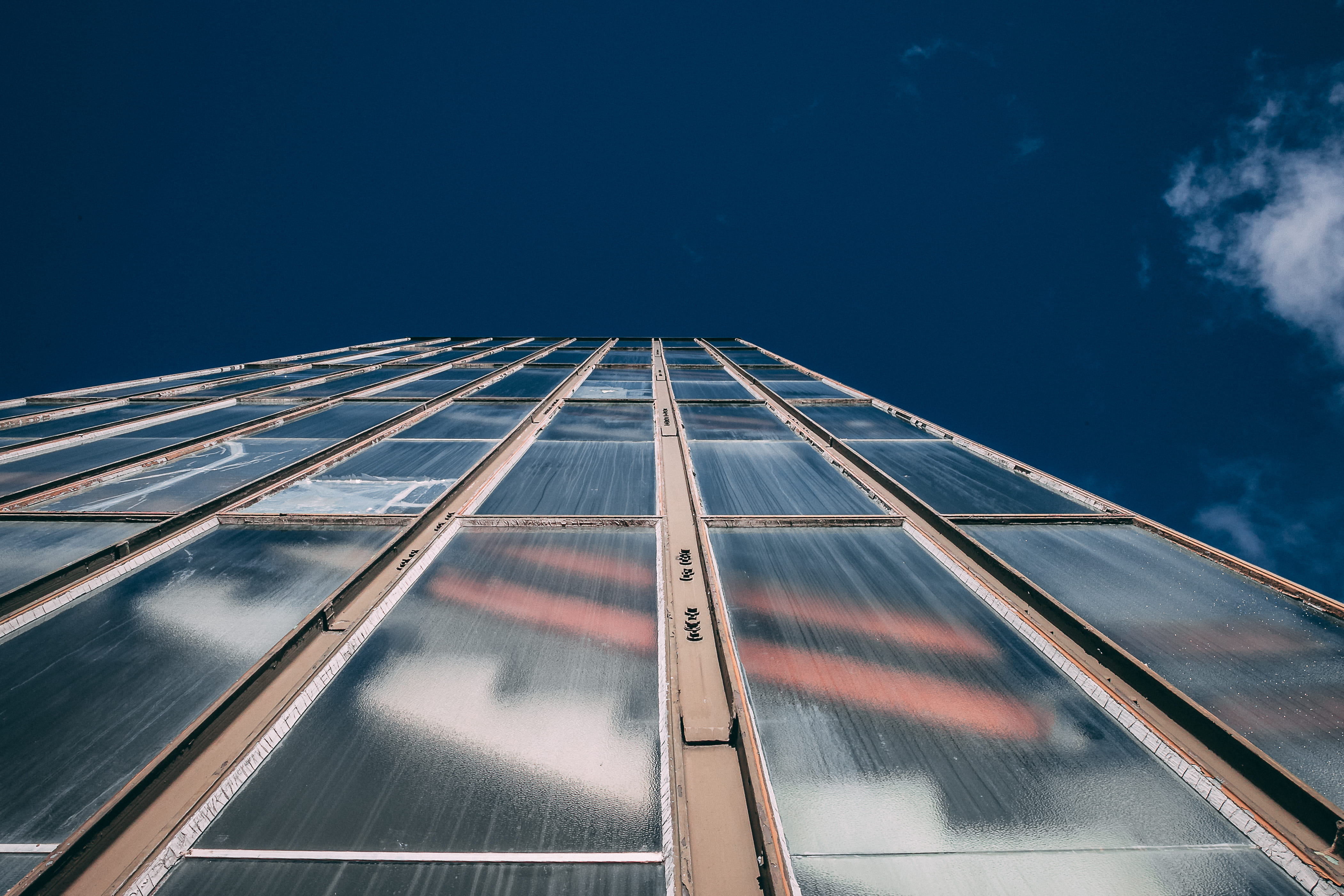 architecture, day, city building, transportation, modern, office building exterior, nature, sky, built structure, new zealand, no people, motion, skyscraper, HD Wallpaper